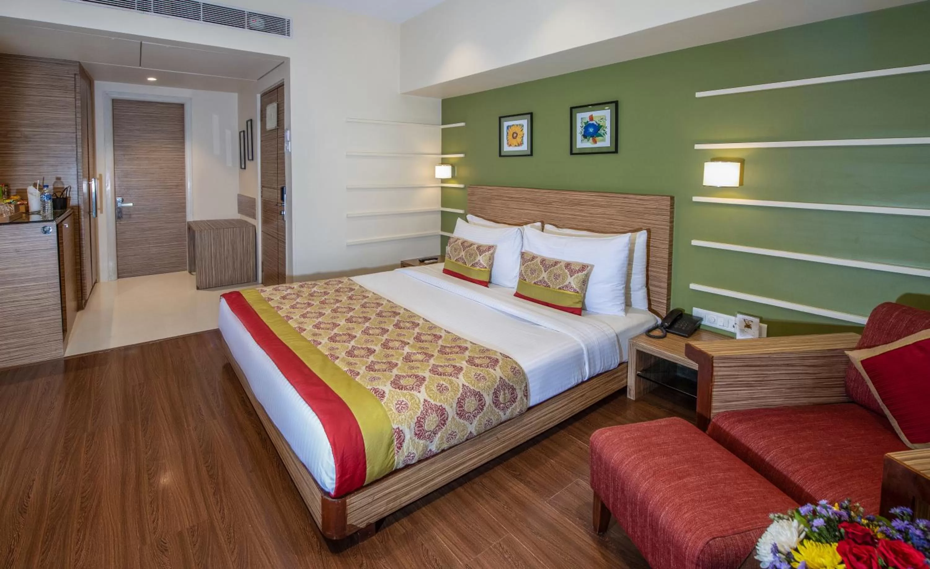 Day Use Room for 5 hours between 12 pm to 5 pm (Same Day Check In and Check Out) - single occupancy in Hotel Bawa Suites
