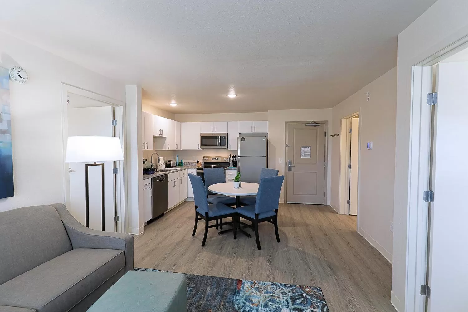 Two Bedroom Suite w/Fully Equipped Kitchen in WaterWalk Extended Stay by Wyndham Minneapolis - Plymouth