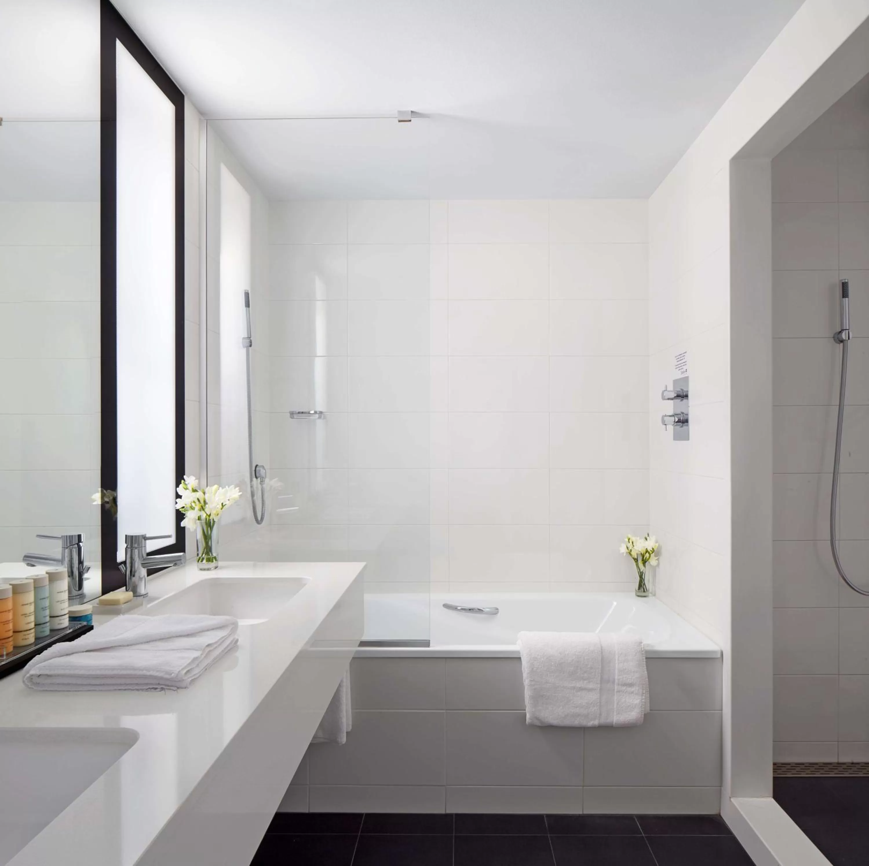 Superior Room in Radisson Blu Hotel East Midlands Airport