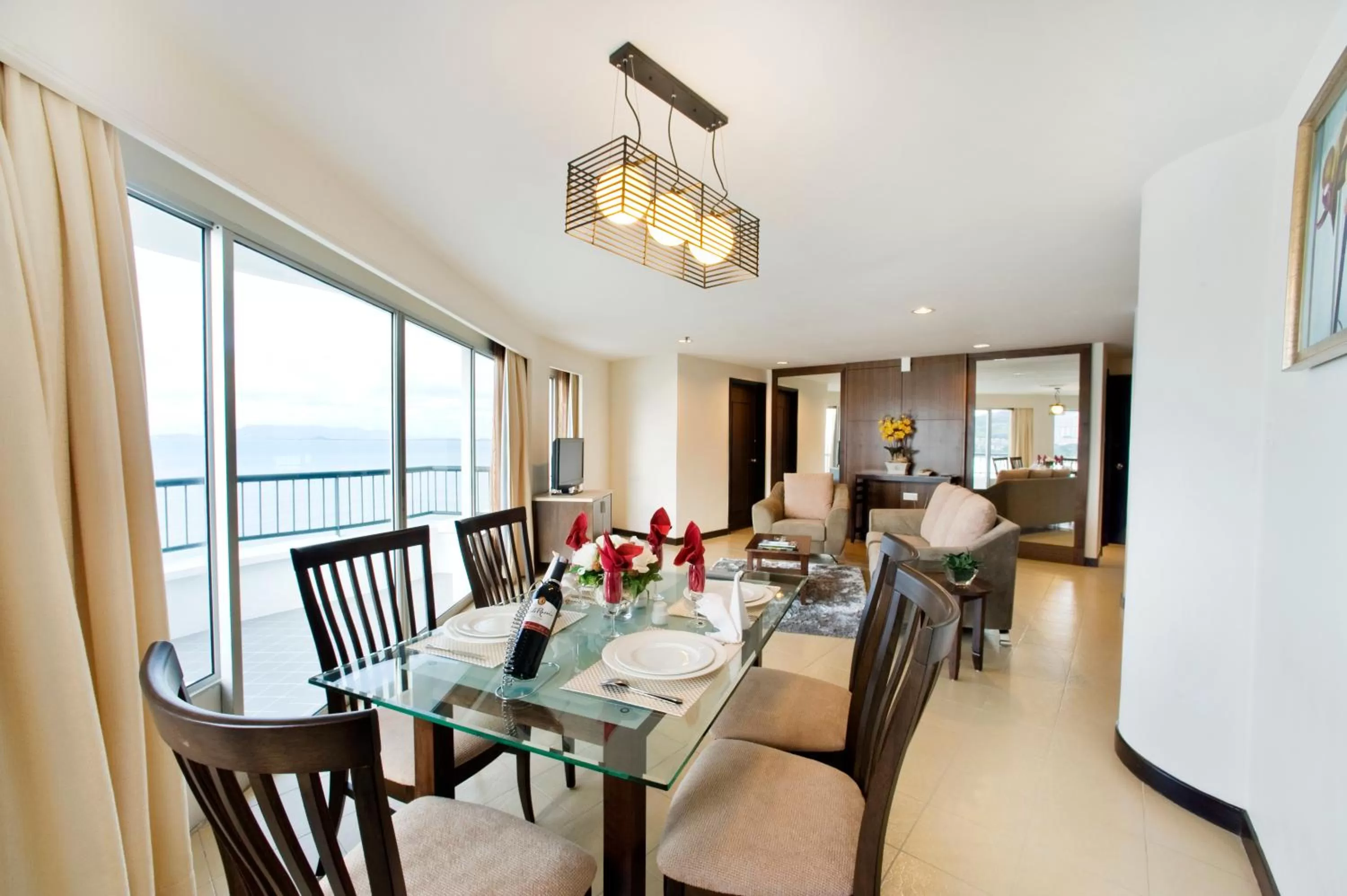 Three-Bedroom Suite in Flamingo Hotel by the Beach, Penang