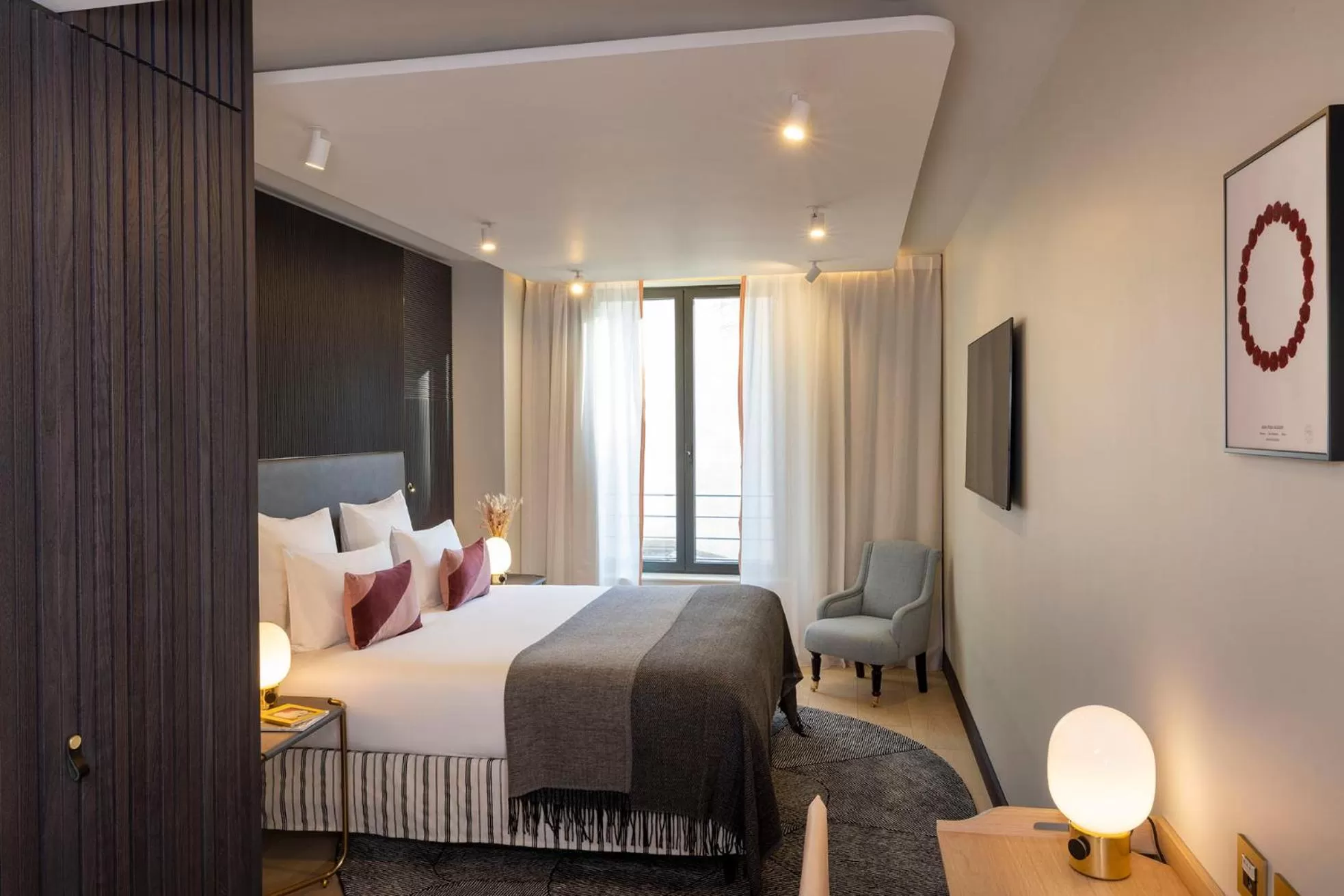 Two Connecting Double Rooms in Quinzerie hôtel
