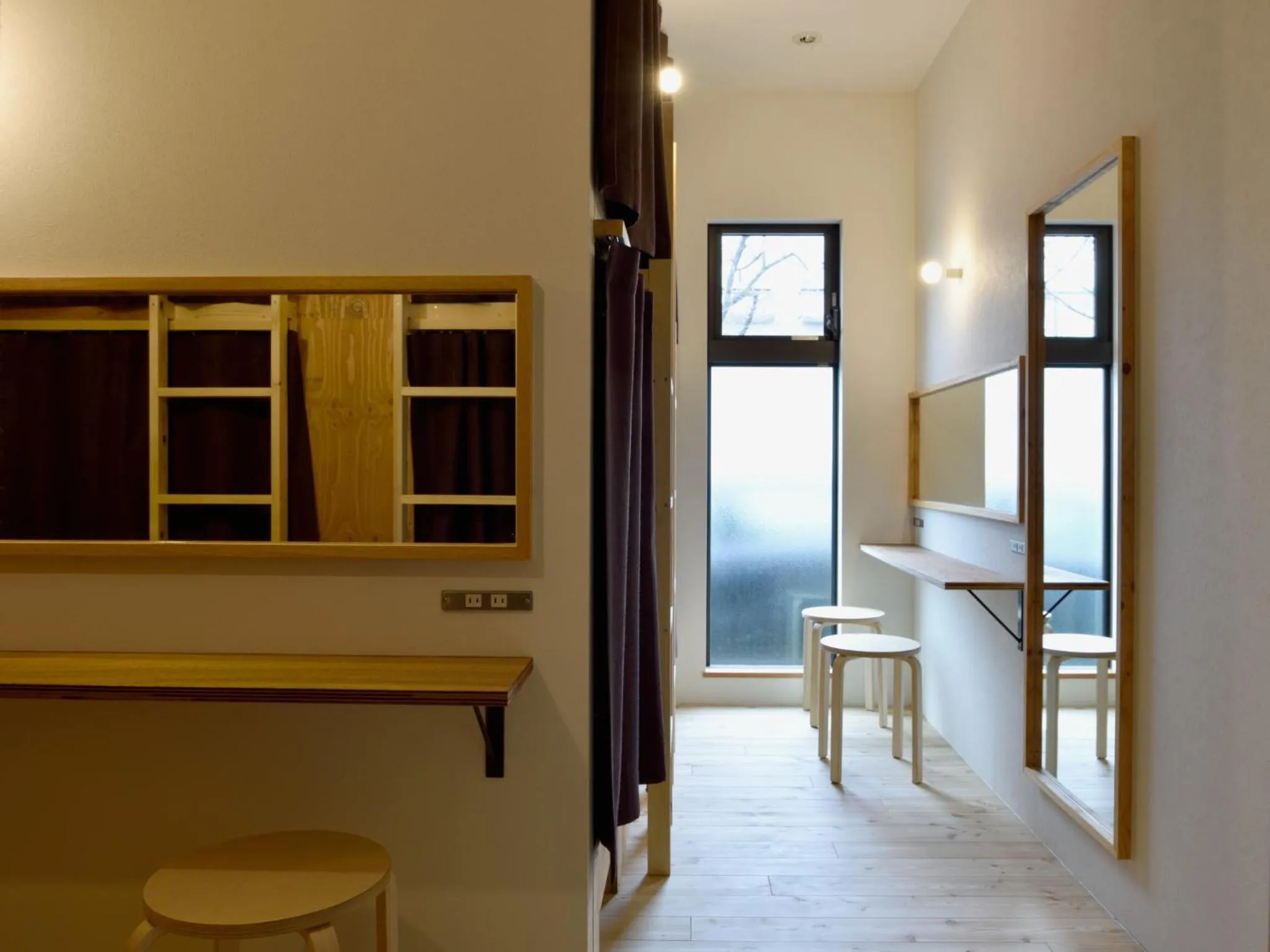 Bed in 8-Bed Female Dormitory Room in Hostel Mitsuwaya Osaka