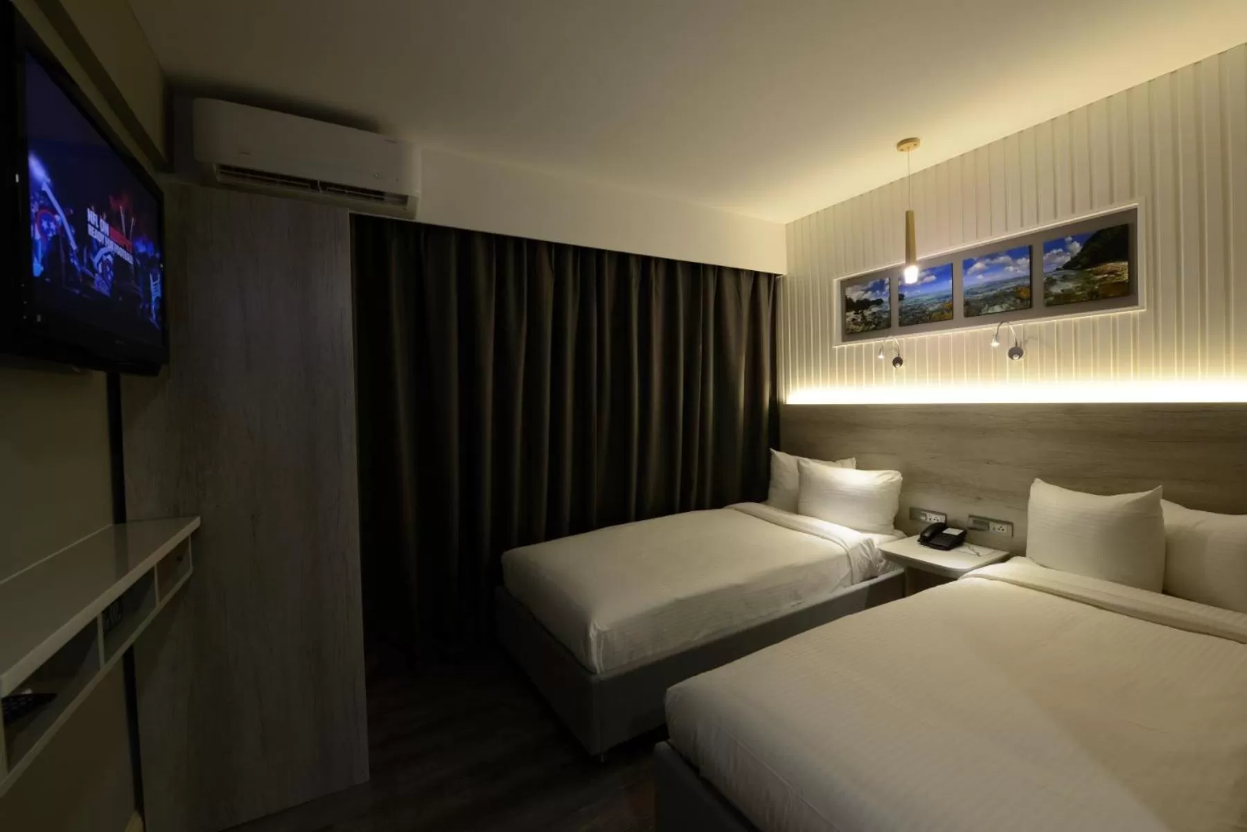 Superior Twin Room in Wyndham Garden Guam