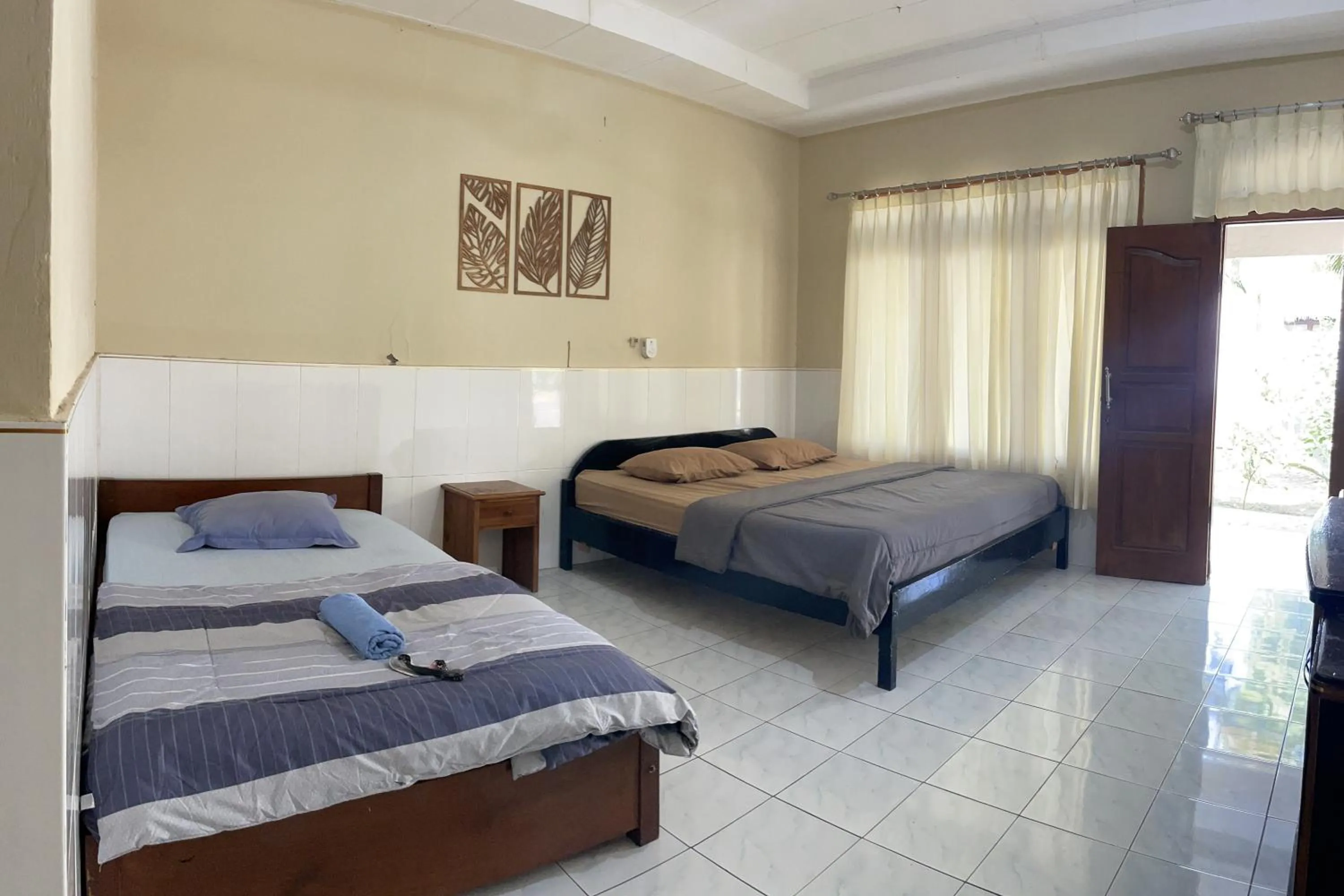 Superior Twin Room in Sagita Bungalow