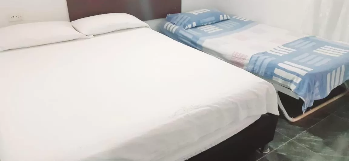 Twin Room in Hotel Acapulco