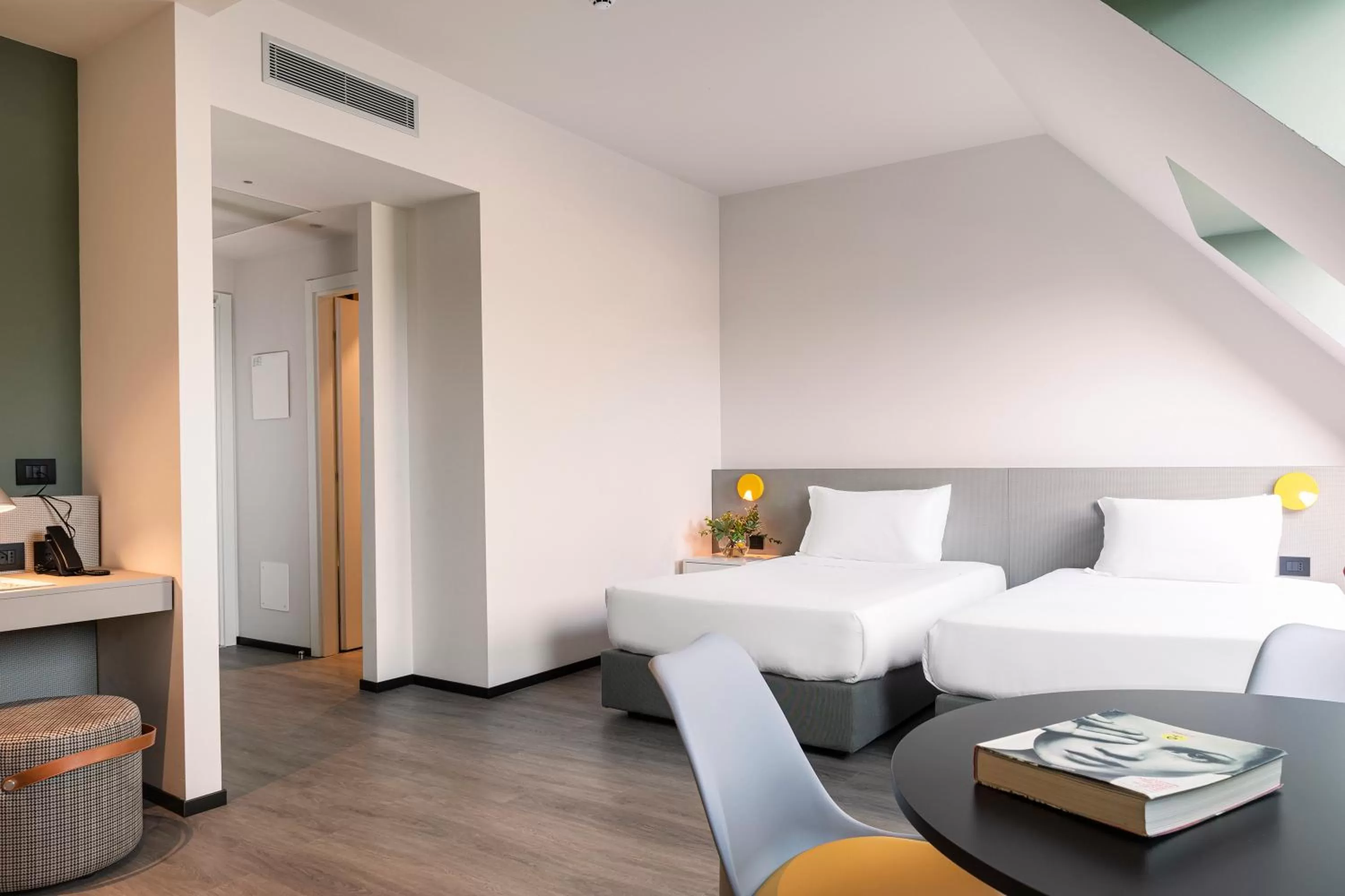 Standard Twin Room in Quark Hotel Milano