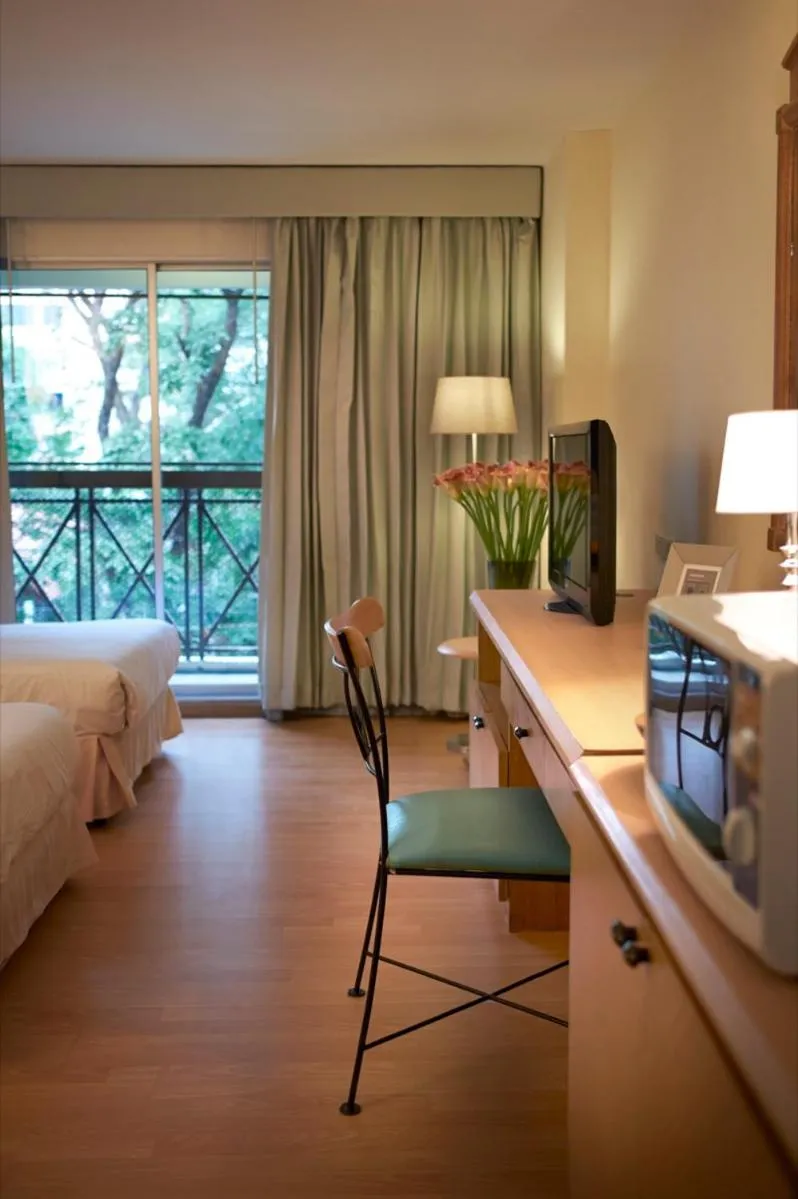 Twin Bed - Non-Smoking in Ravipha Residences