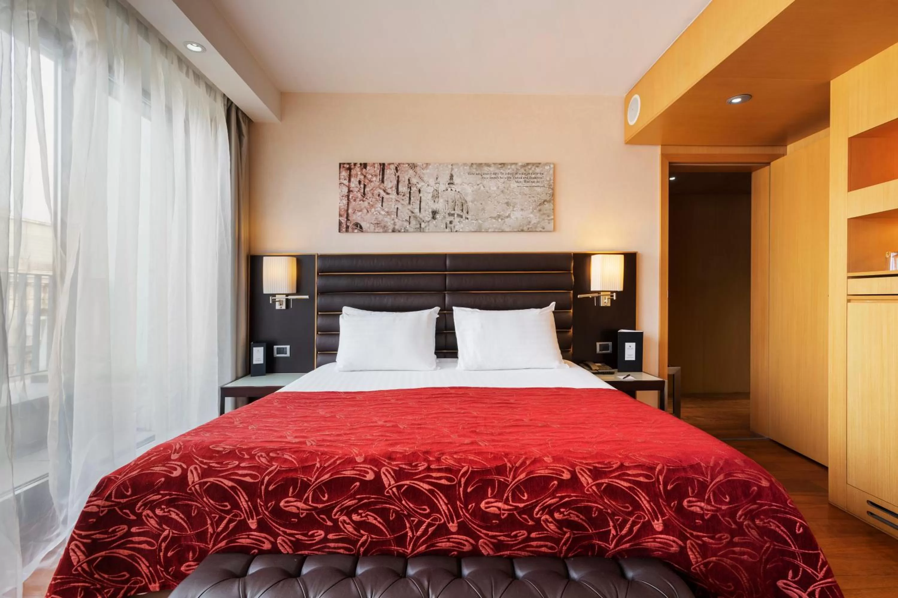 Superior Double Room in Exe Budapest Center