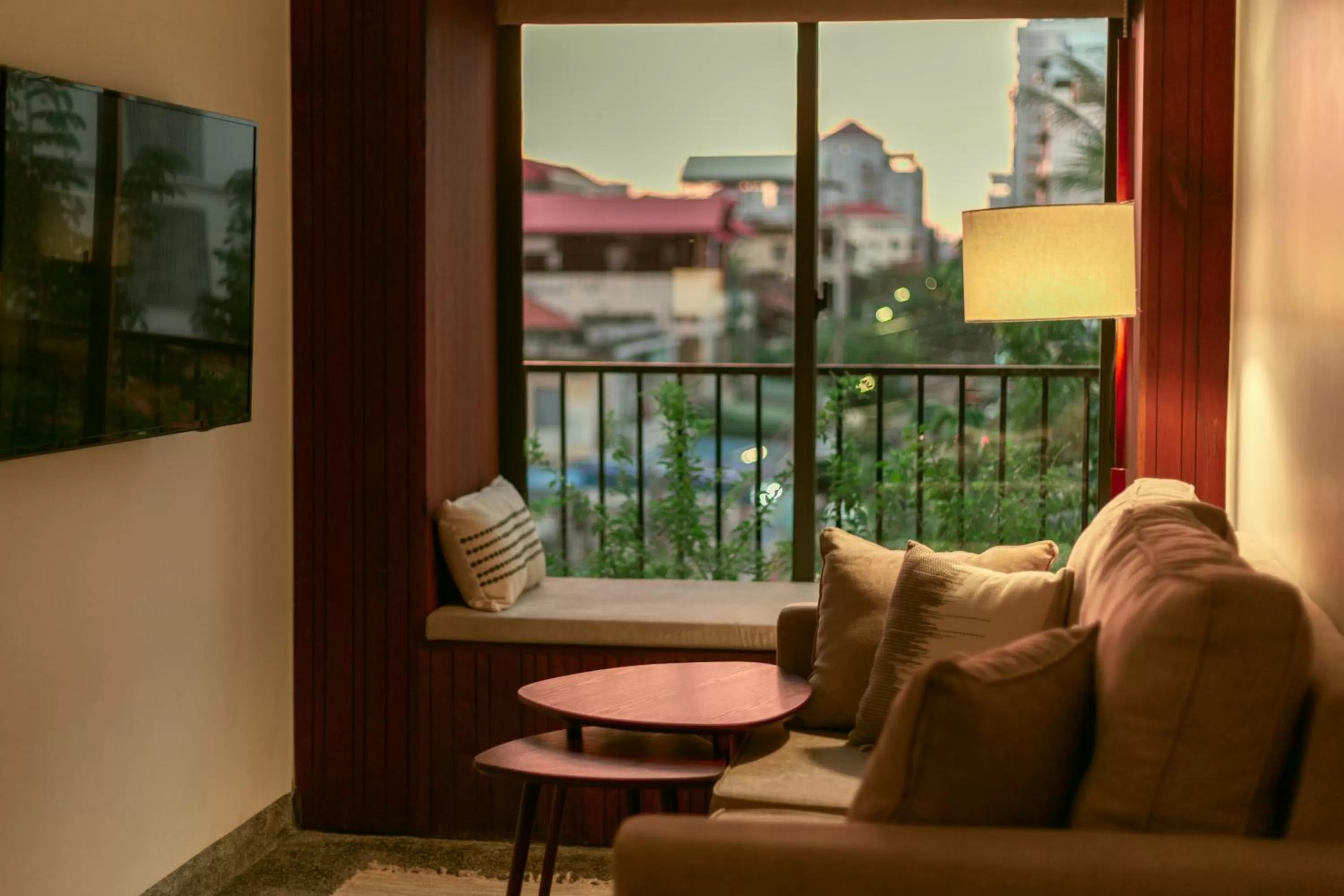 La Chronique Suite with City View in La Chronique Hotel