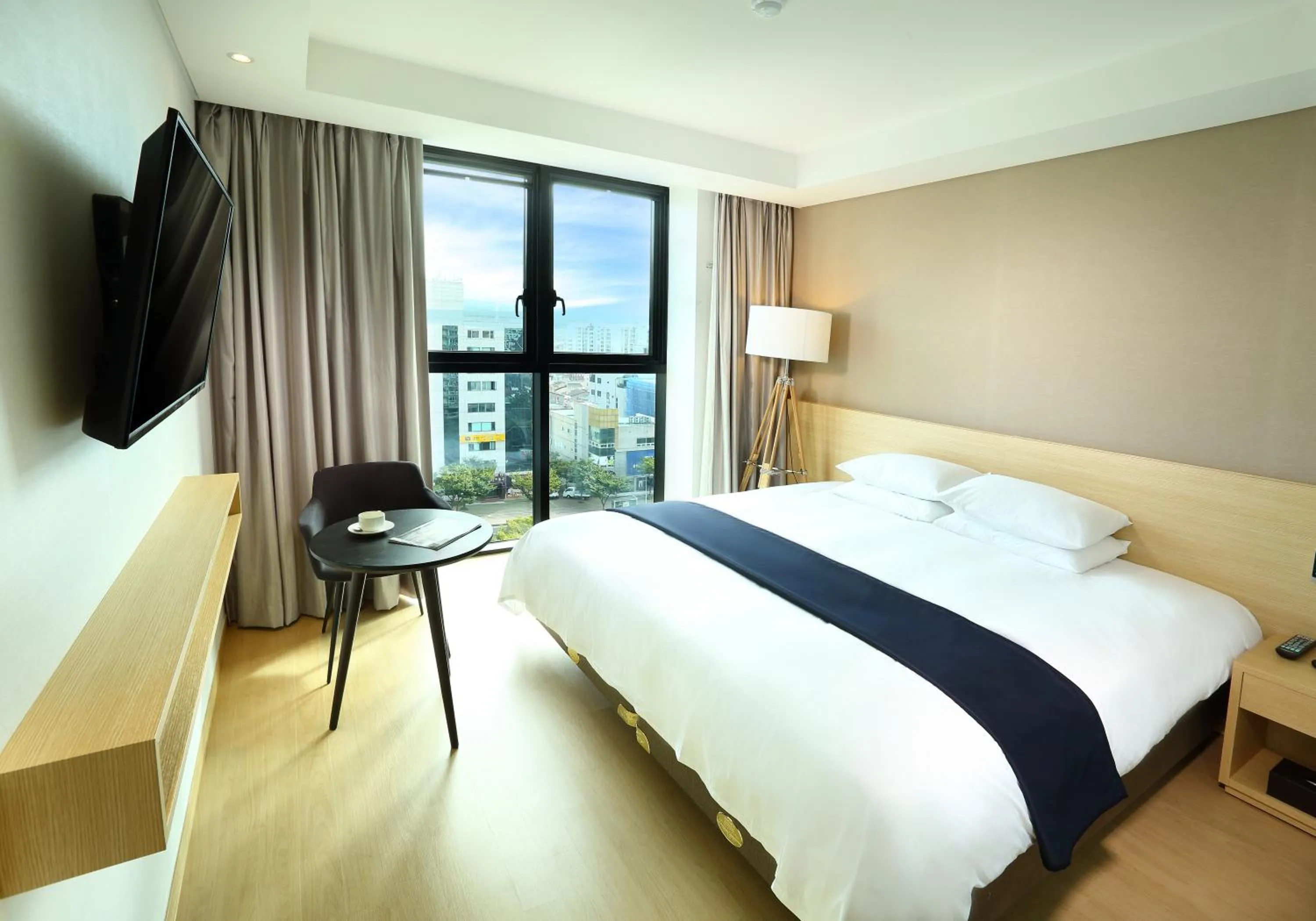 Standard King Room in Hotel The One