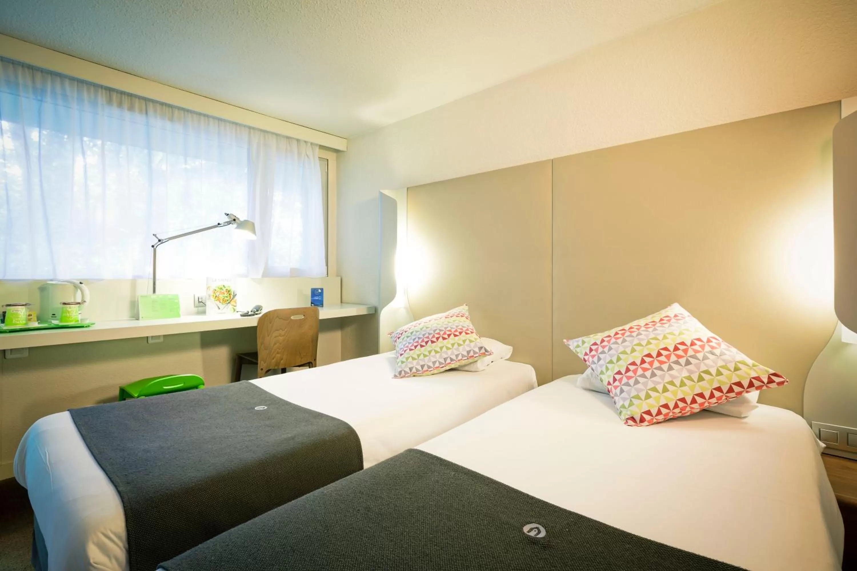 Twin Room in Campanile Genève - Ferney-Voltaire