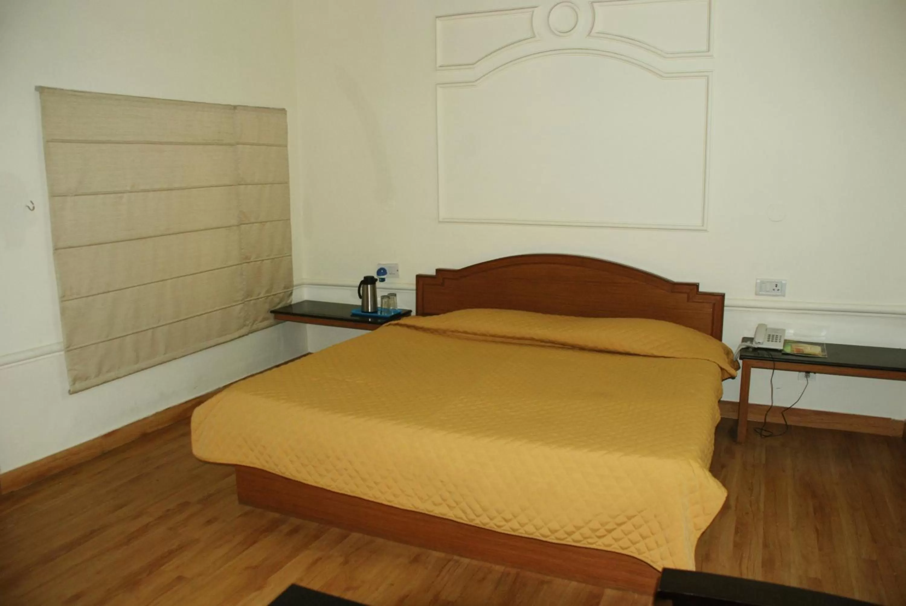 Deluxe Suite in Alasia Hotel