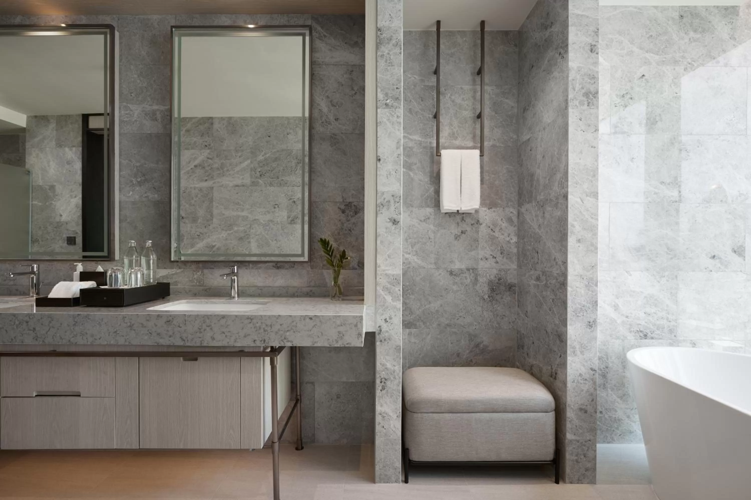 Junior Suite in dusitD2 Samyan Bangkok