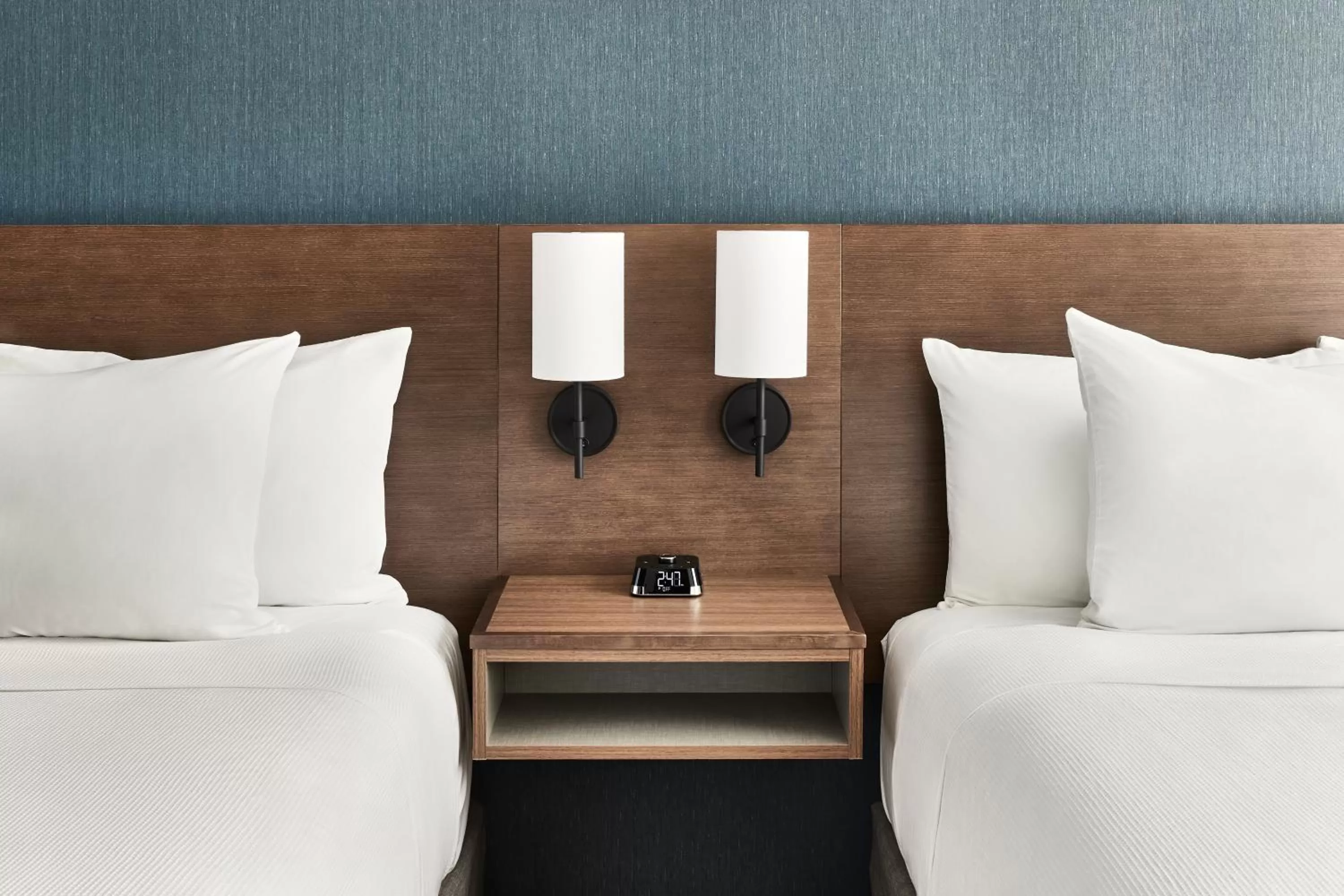 Queen Room with Two Queen Beds, Sofa Bed and Roll-in Shower - Disability Access in Hyatt Place Phoenix/Downtown