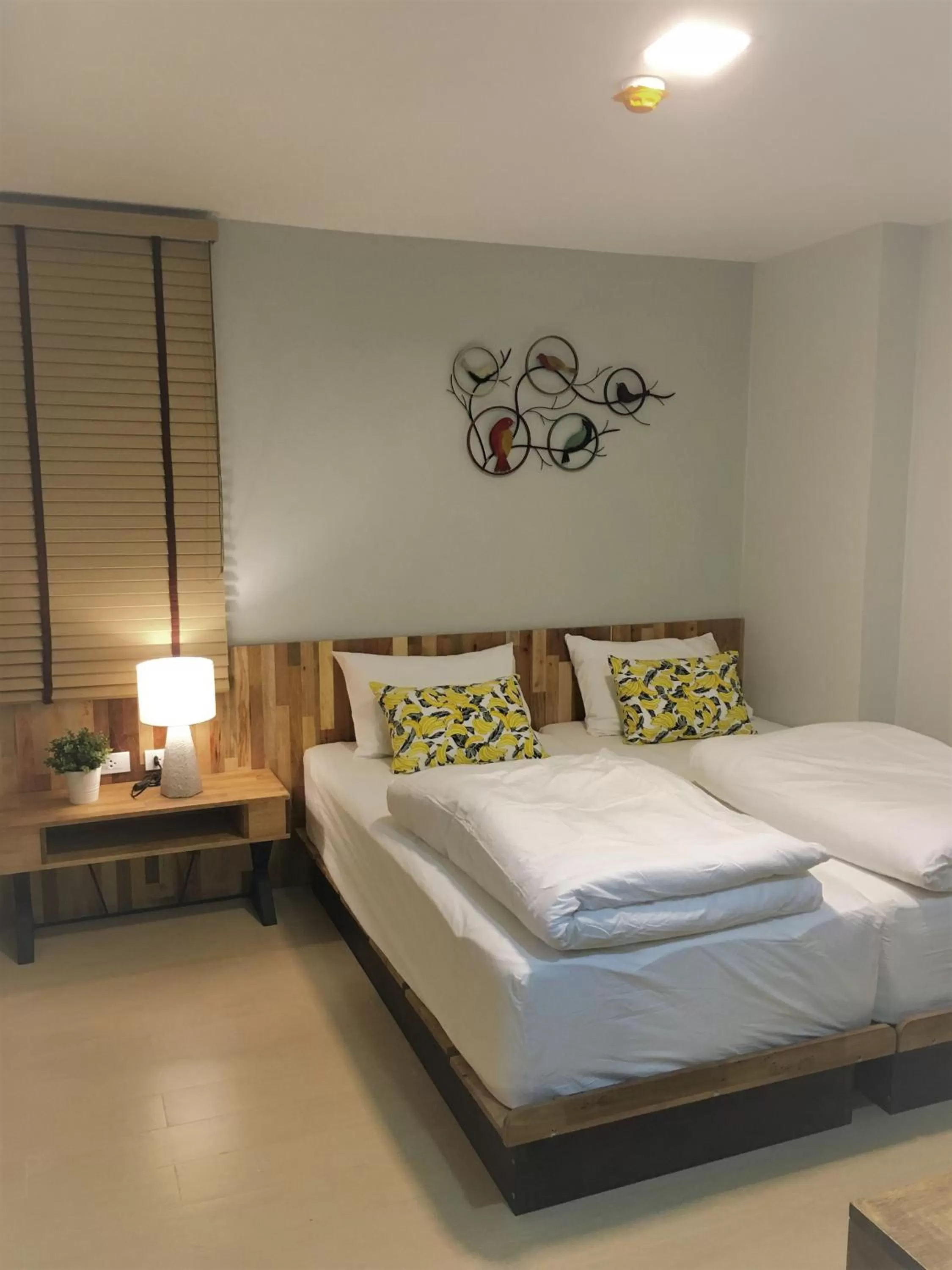 Double Room with Private Bathroom in Bangkok Saran Poshtel