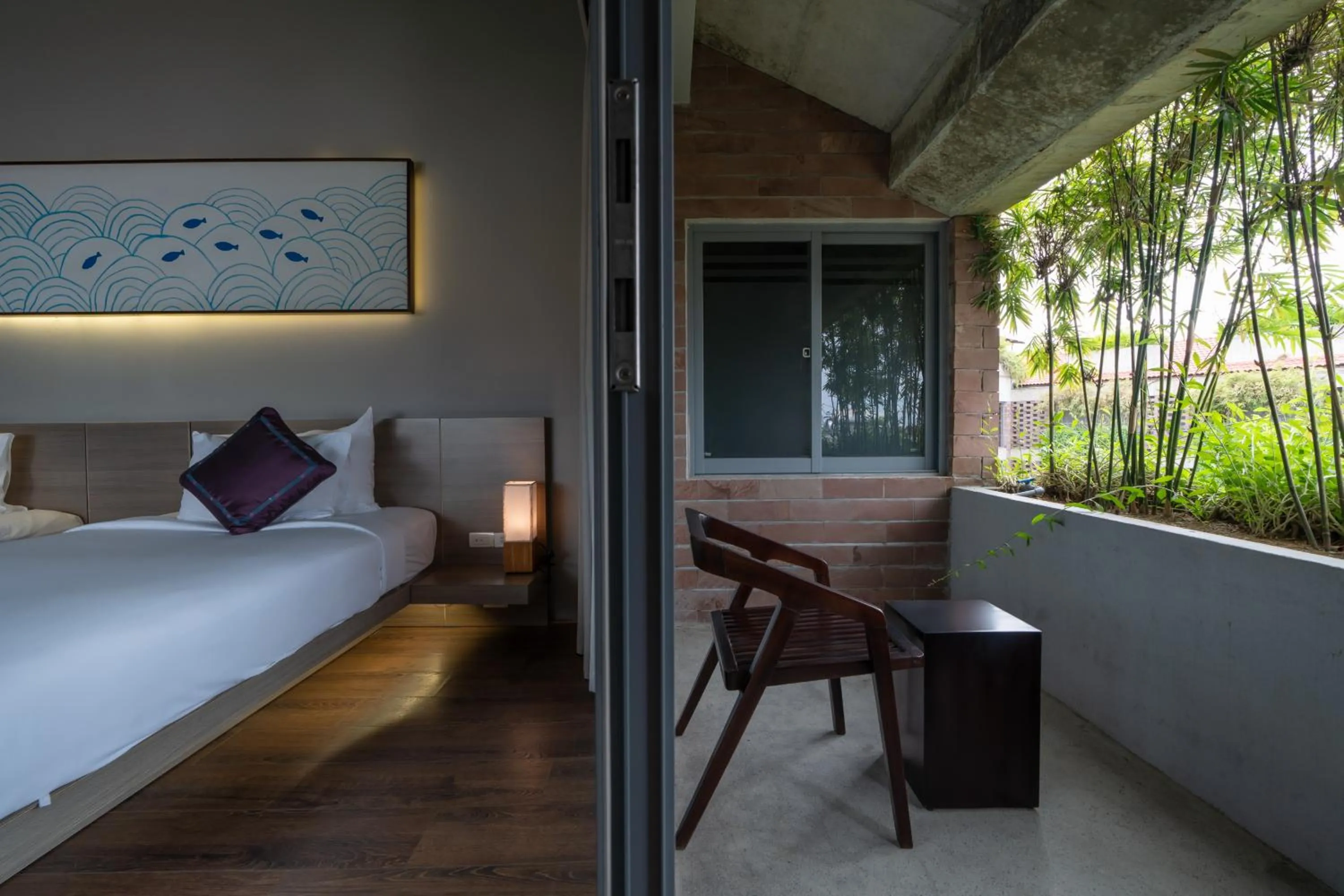 Superior Double Room with City View in Mulberry Collection Silk Eco