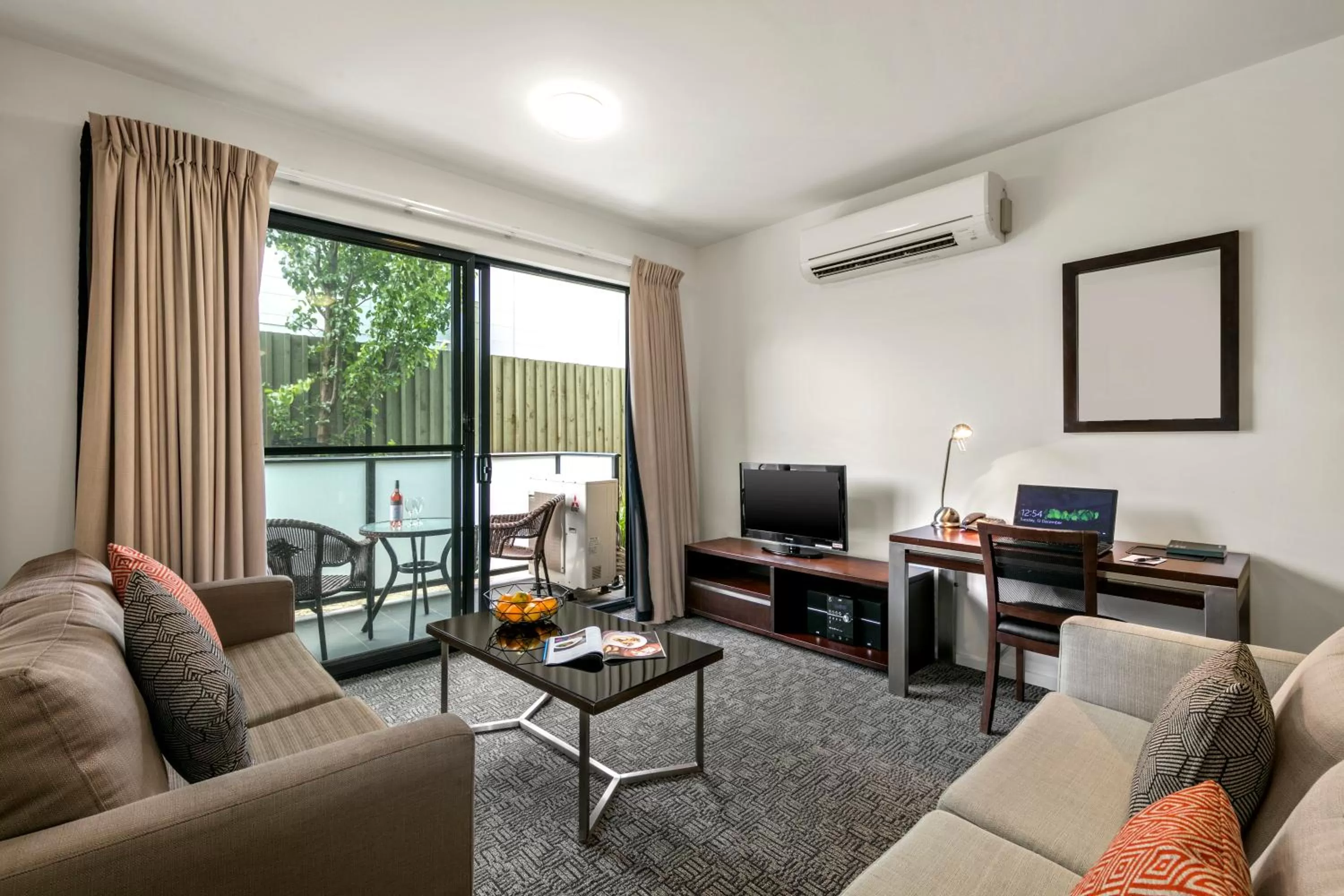 Executive Two-Bedroom Two Bathroom Apartment in Quest Moorabbin