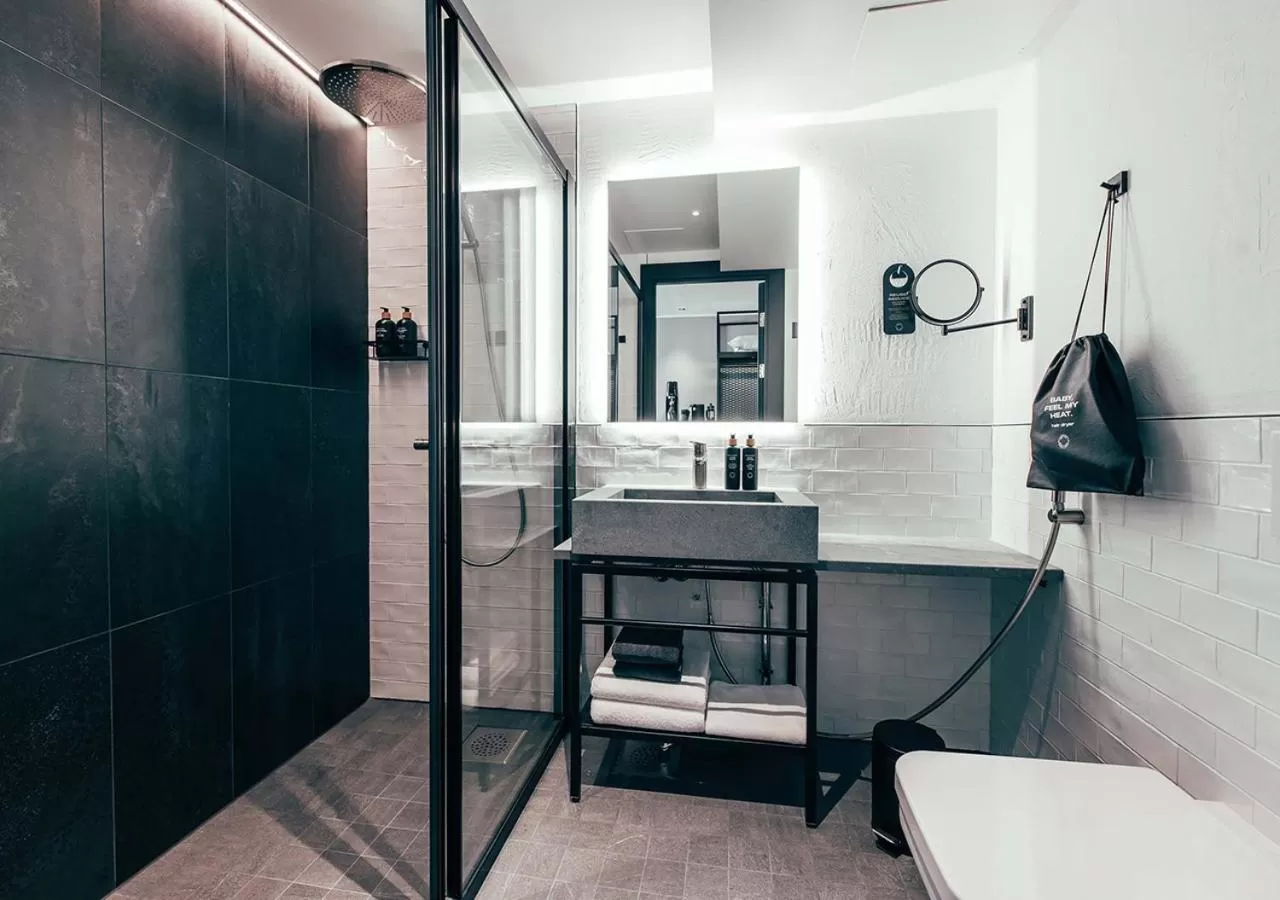 Junior Suite, 2 King beds in Clarion Hotel Mestari