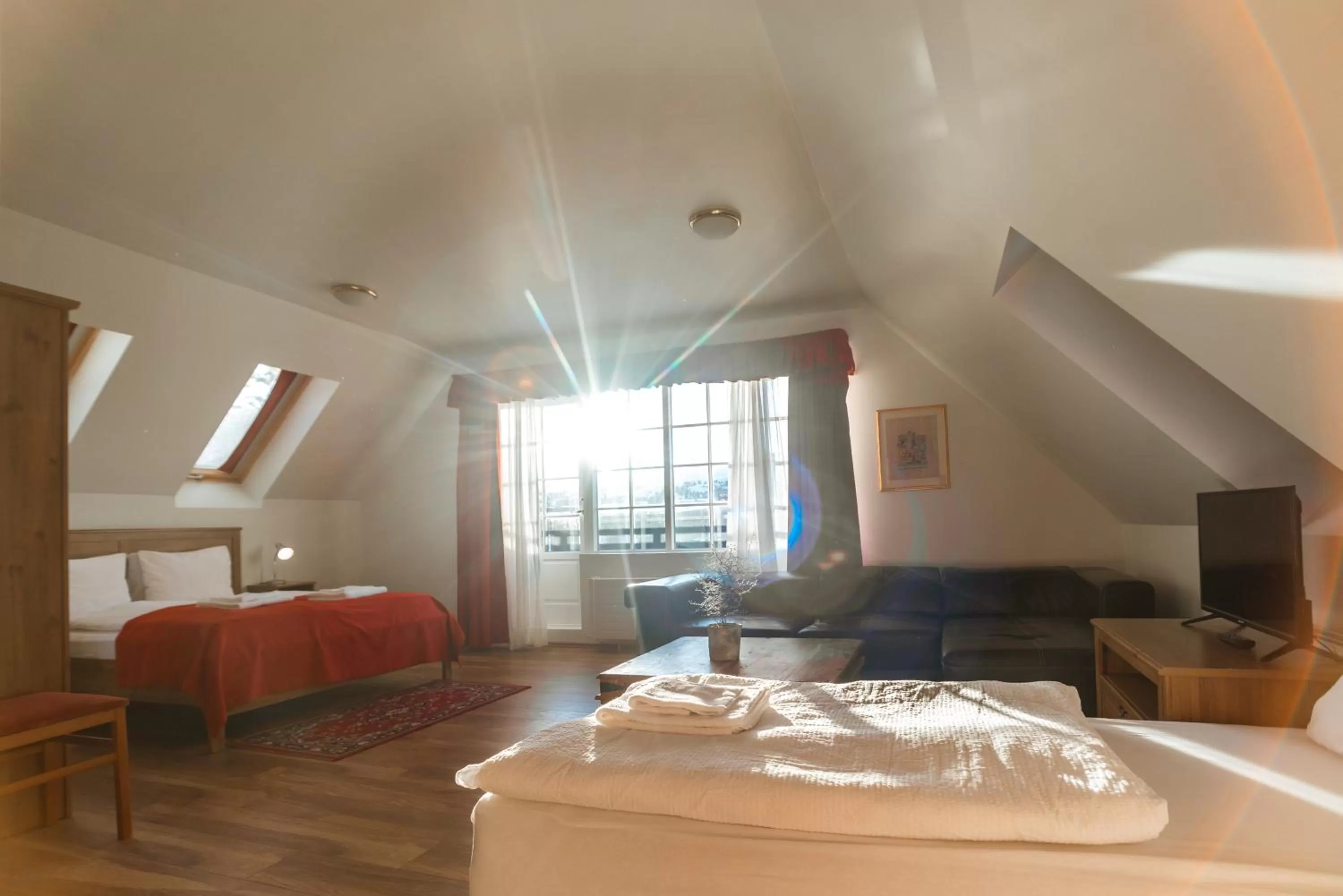 Family Room (2 Adults + 2 Children) in Hotel Laxnes