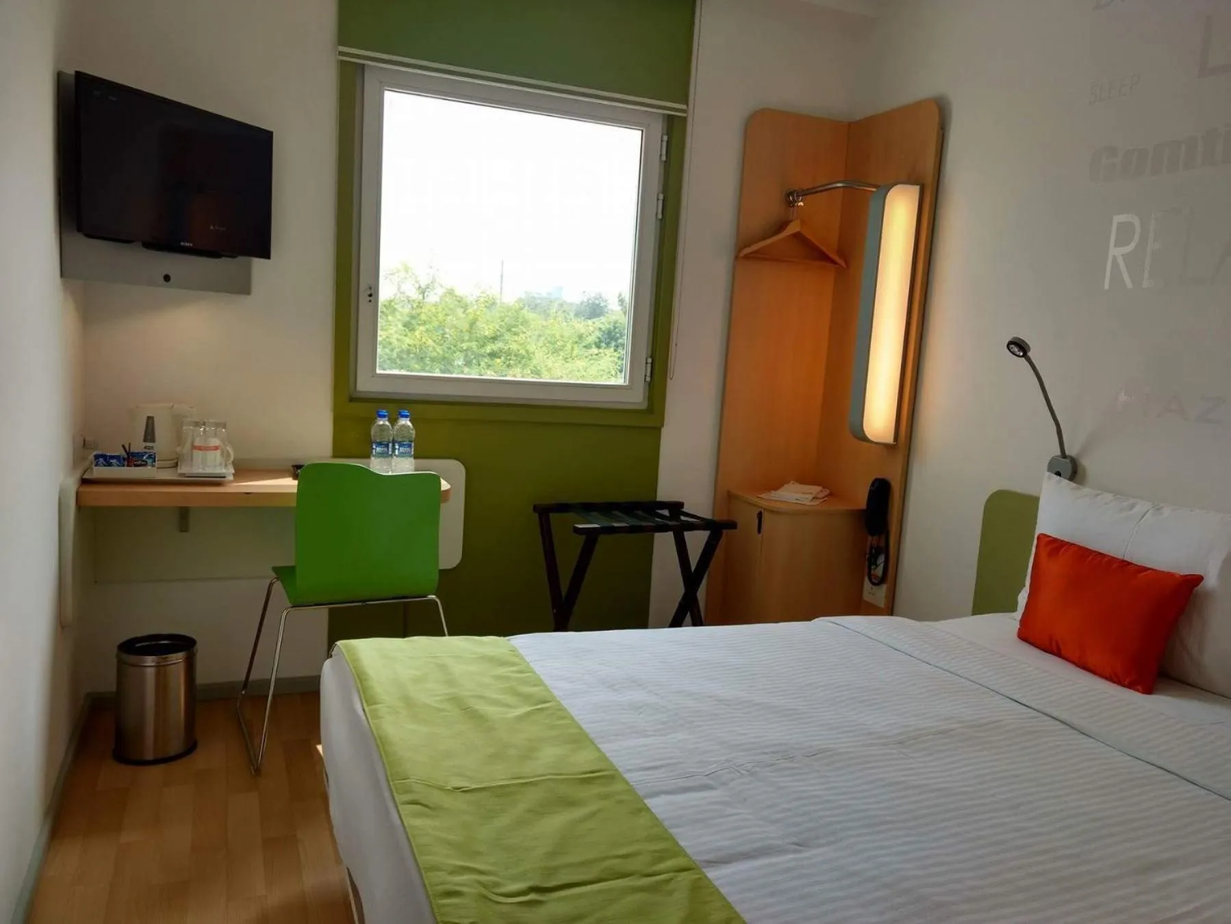 Superior Double Room - single occupancy in Ginger Lucknow