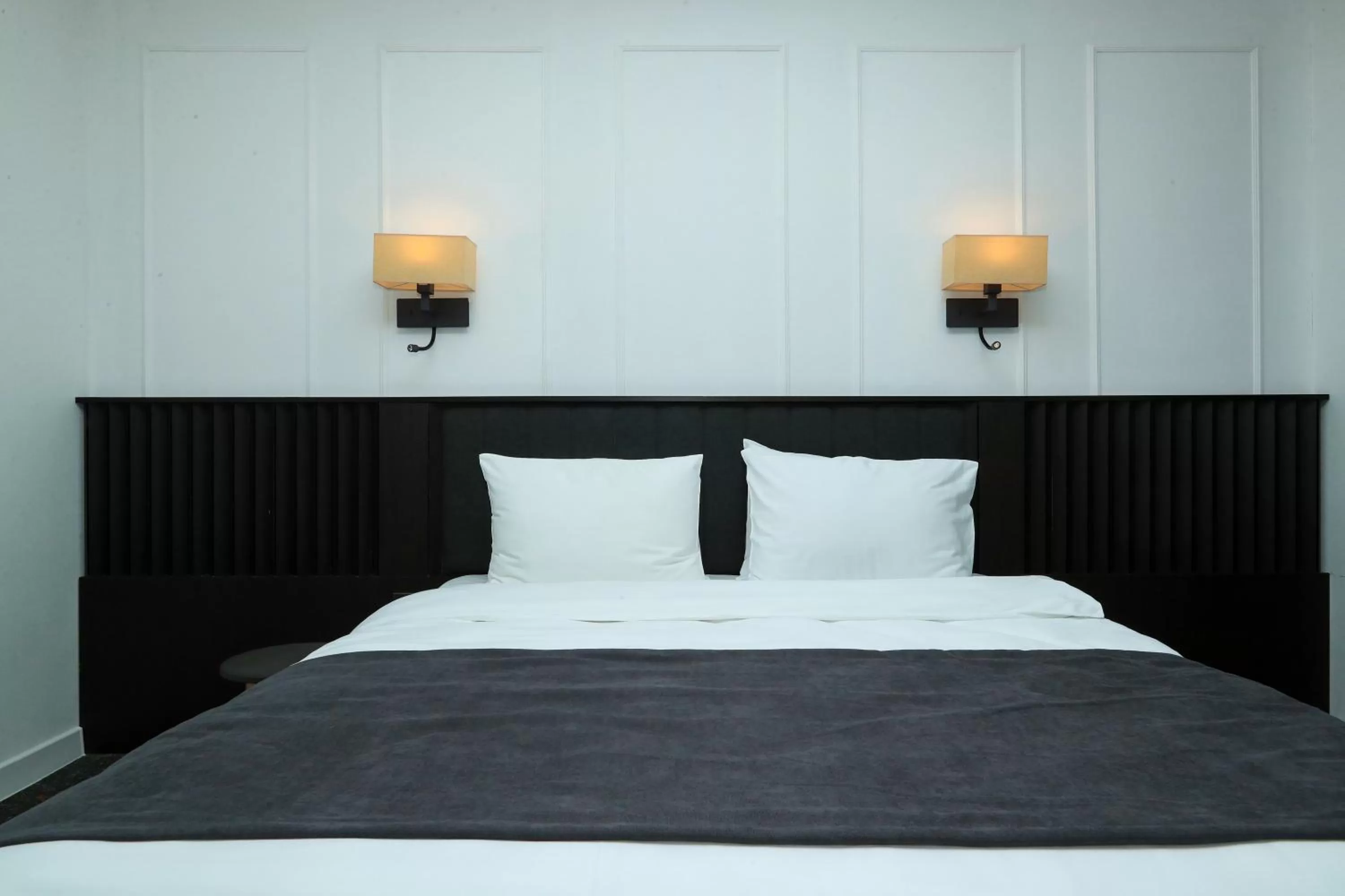 Standard Double Room - single occupancy in Pine Astoria Hotel