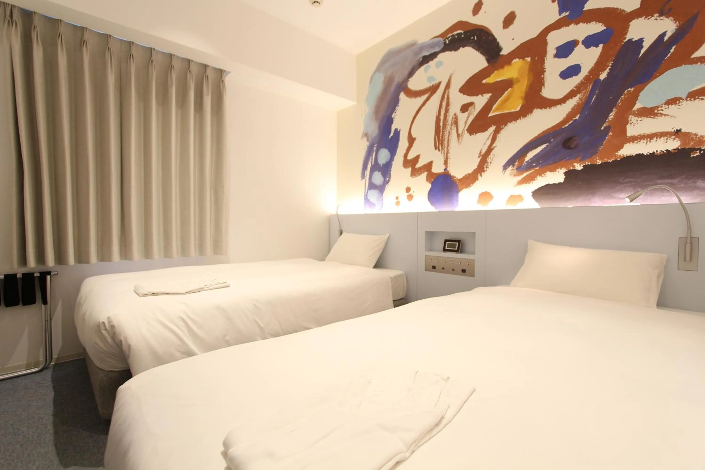 Moderate Twin Room - Smoking in KOKO HOTEL Osaka Namba Ebisucho