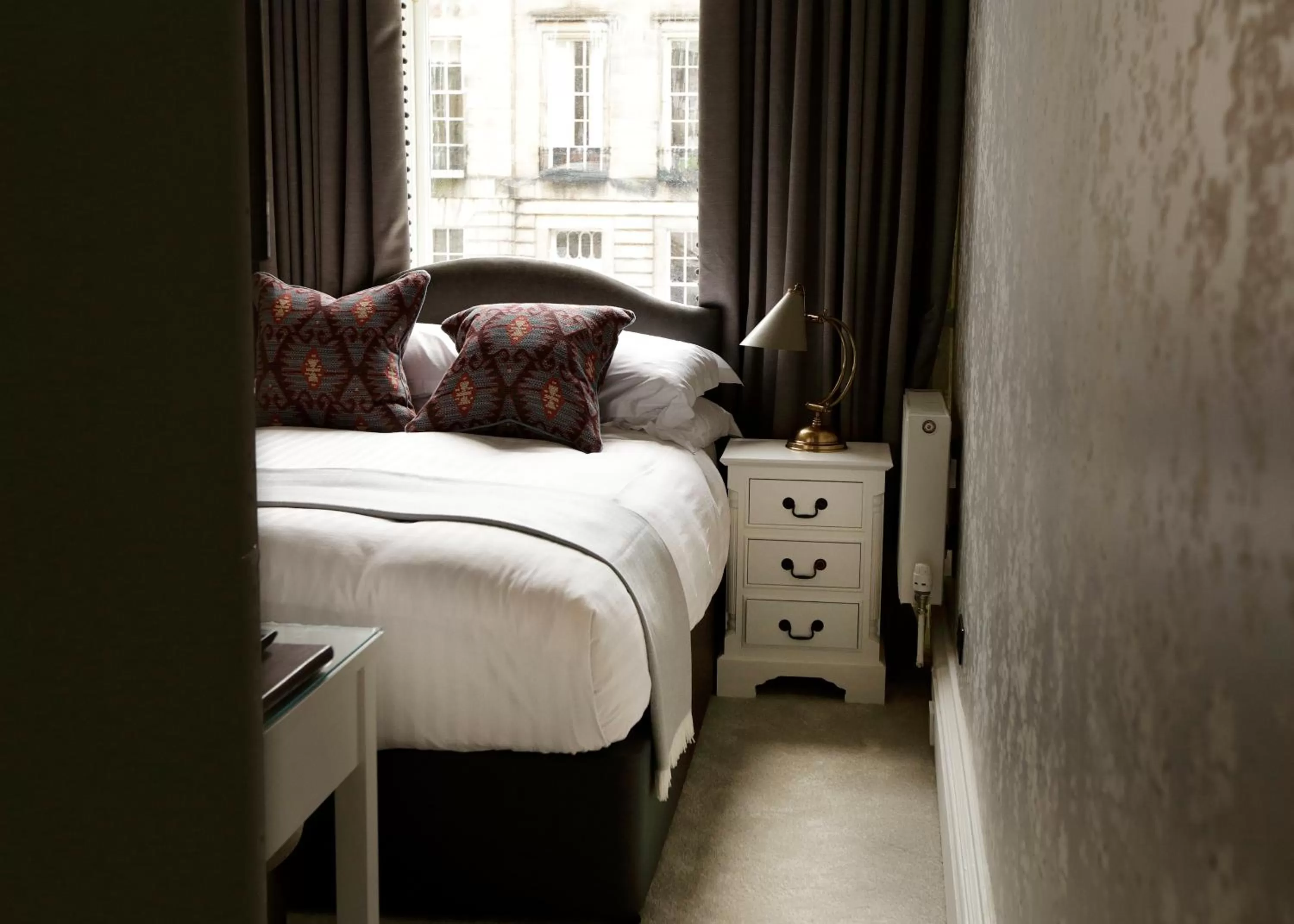 Wee Single in Nira Caledonia