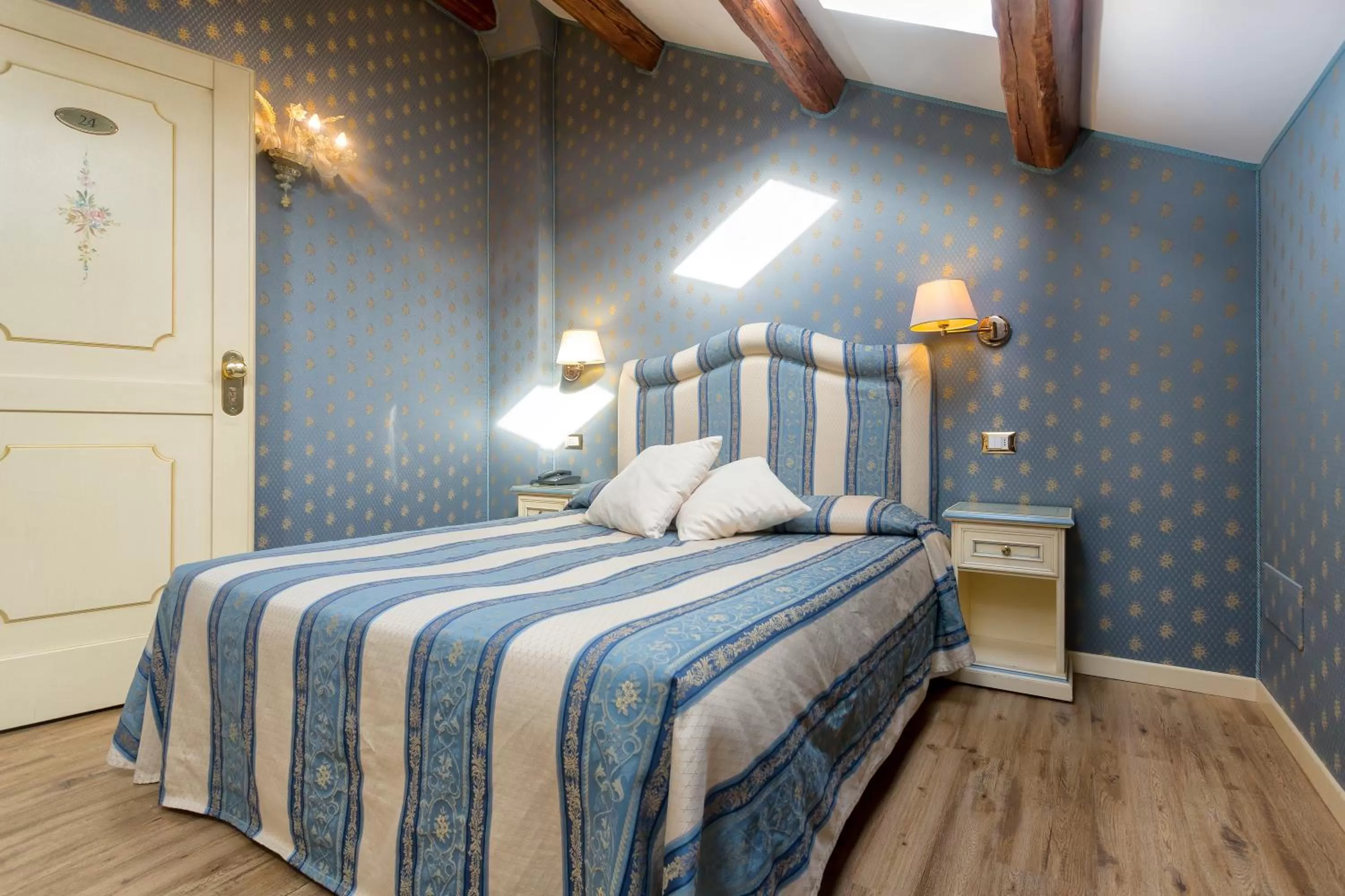 Double Room in Hotel Conterie