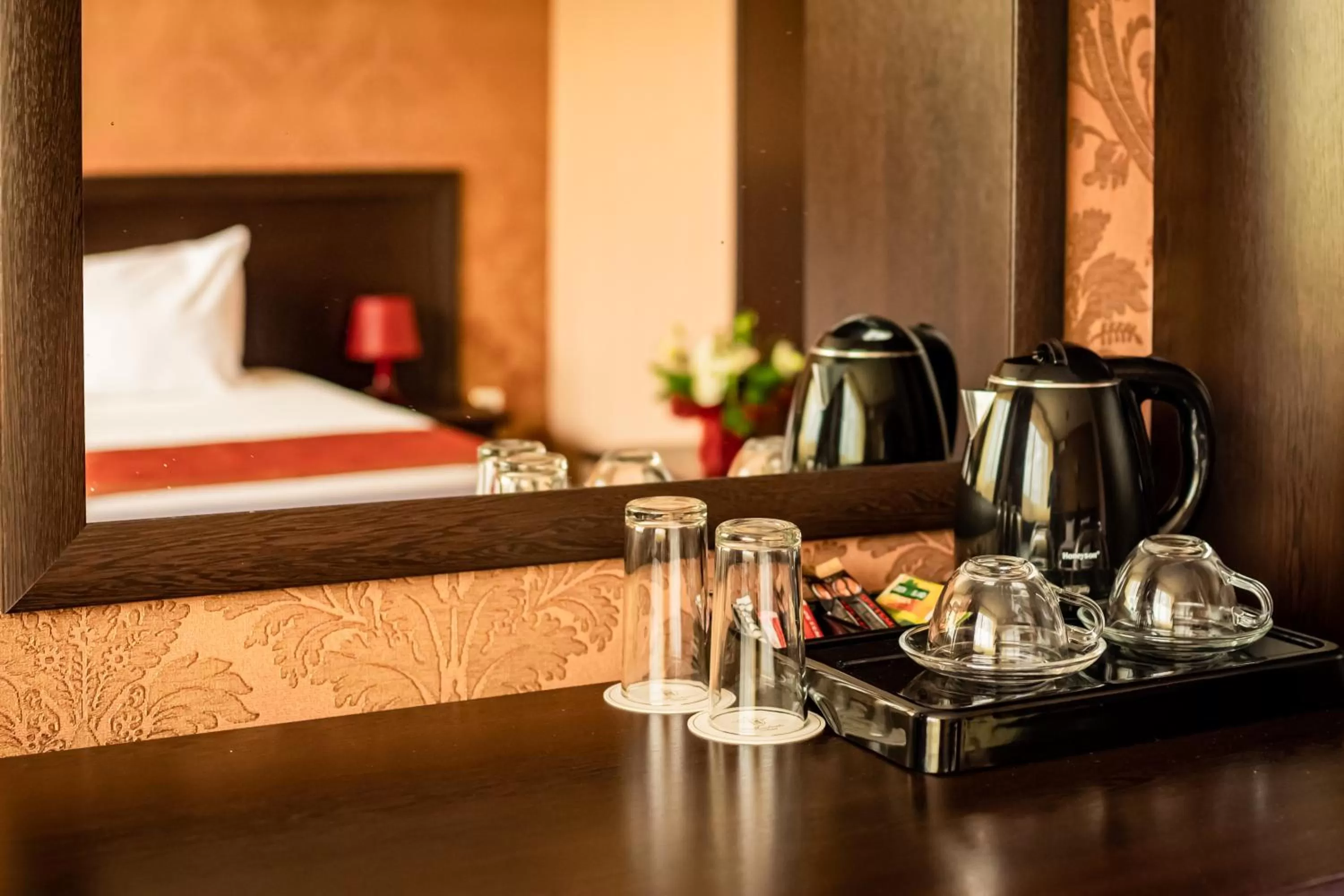 Deluxe Twin Room in Hotel Montecito