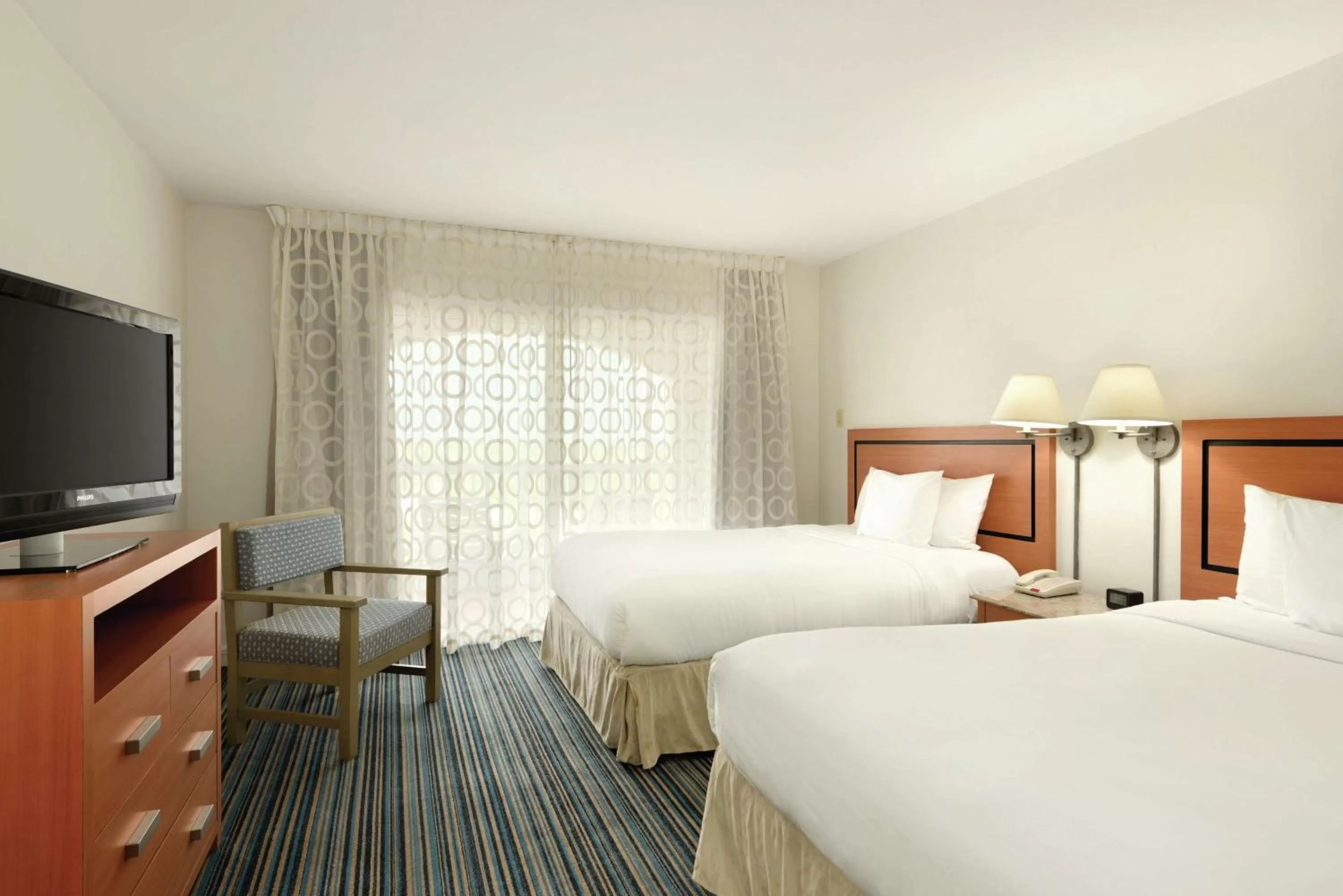 Double Suite with Two Double Beds and Partial Oceanview  in Embassy Suites by Hilton Dorado del Mar Beach Resort