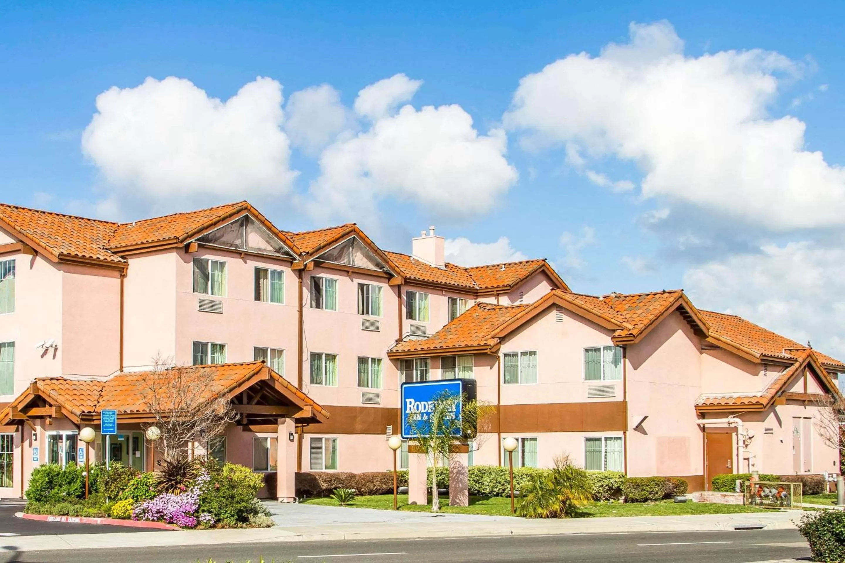 Rodeway Inn & Suites Hayward - Oakland South