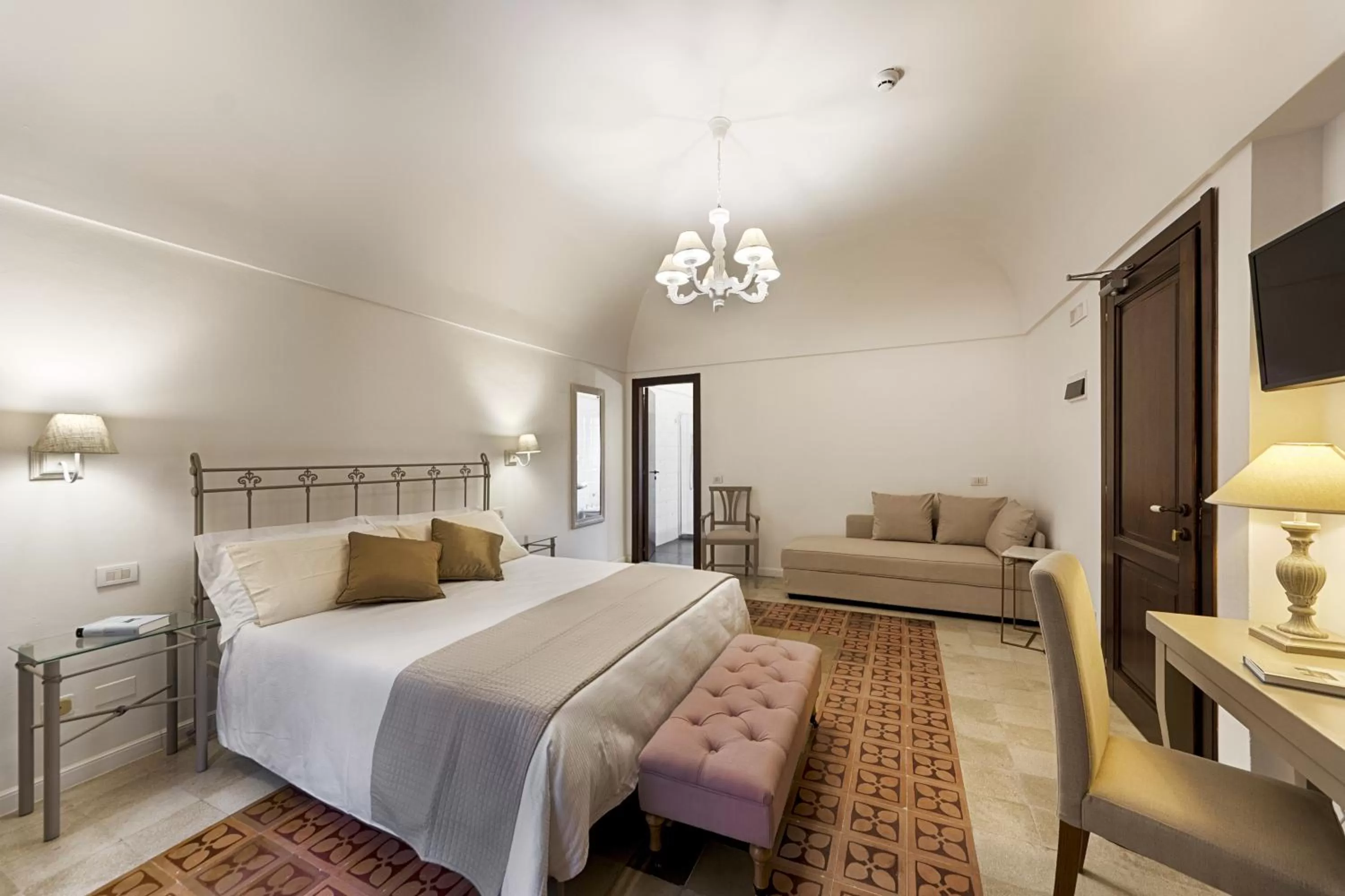 Standard Triple Room in Itria Palace