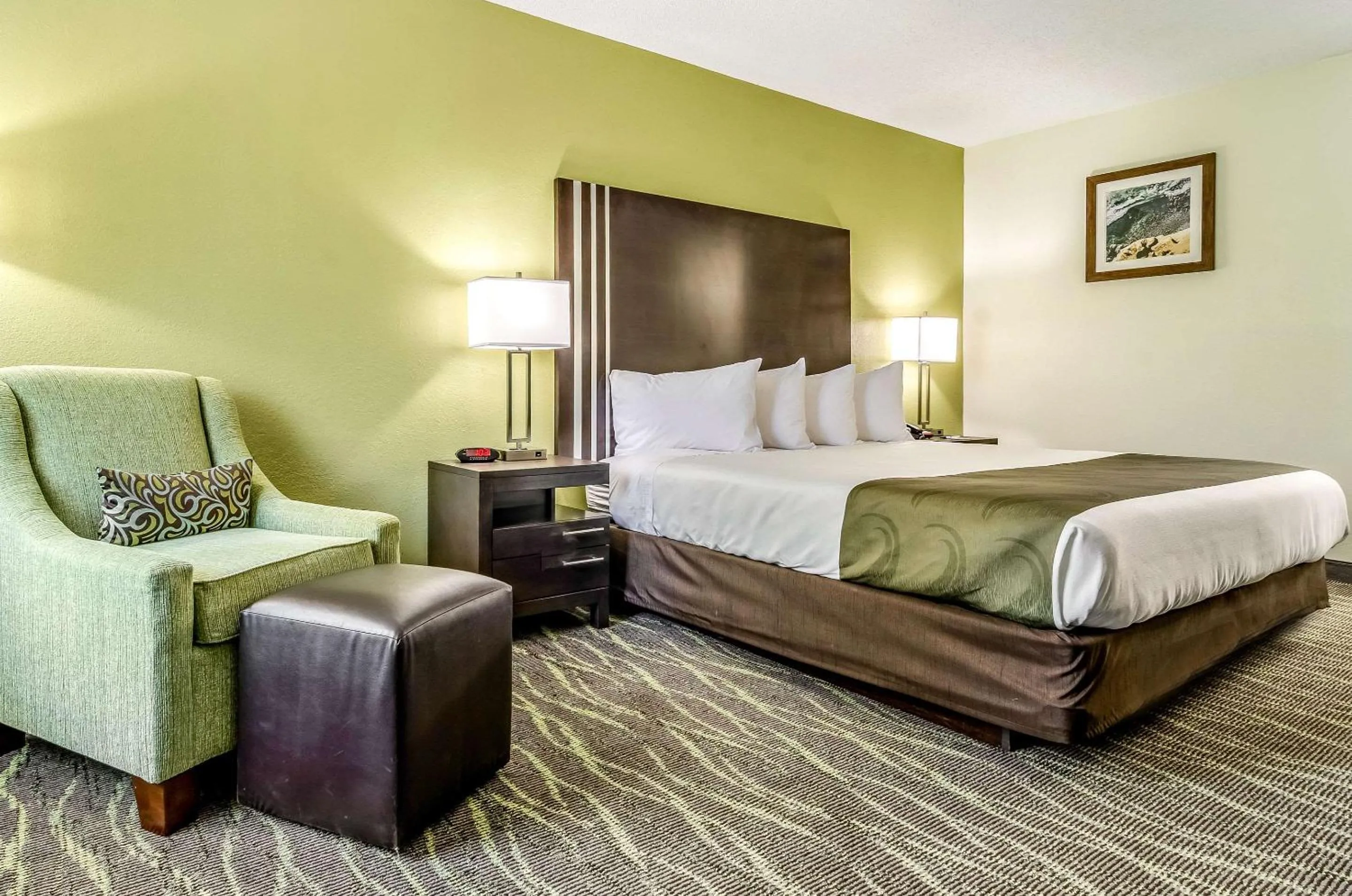 King Room - Non-Smoking in Quality Inn & Suites Creedmoor - Butner