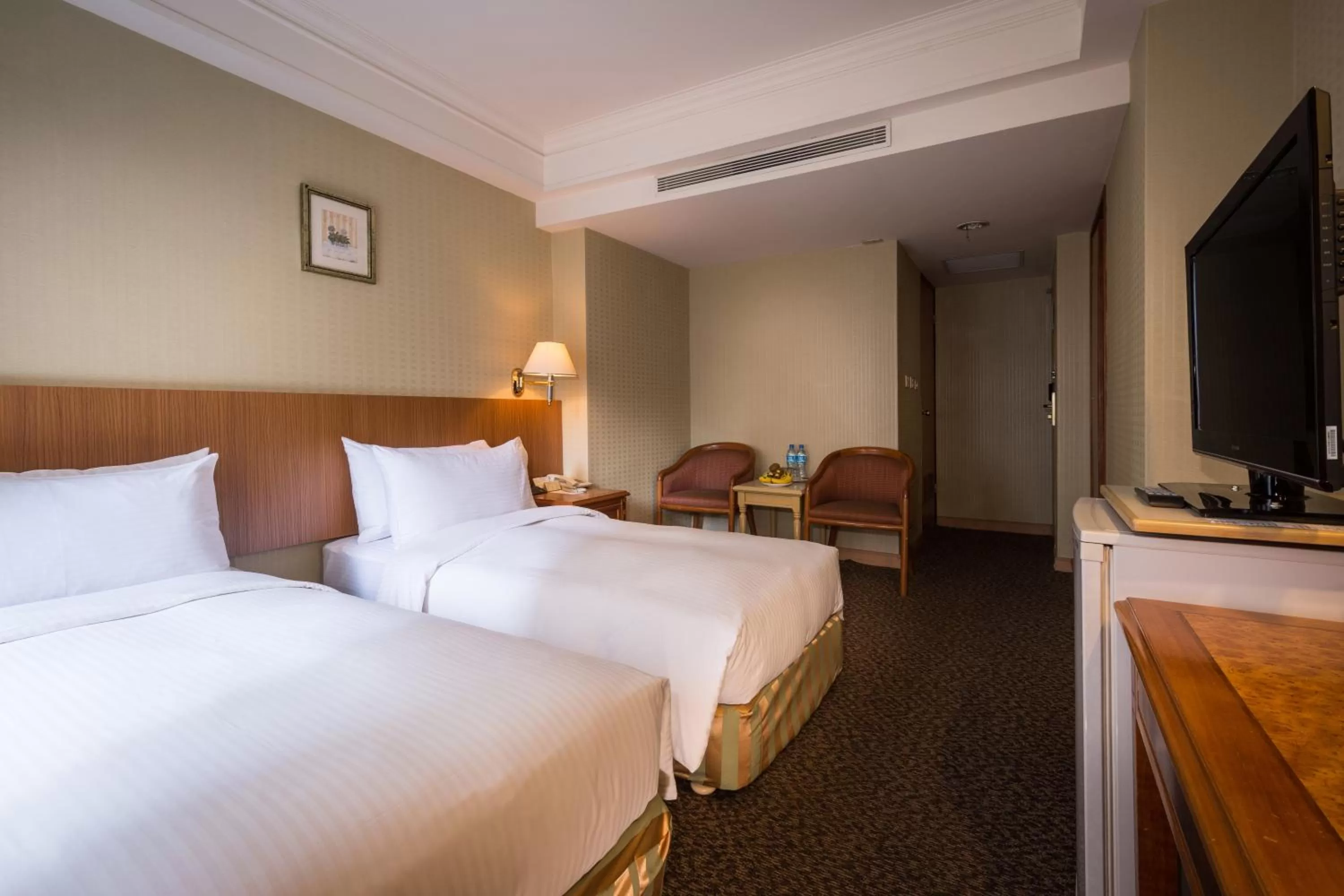 Standard Twin Room in Green World Flora Annex