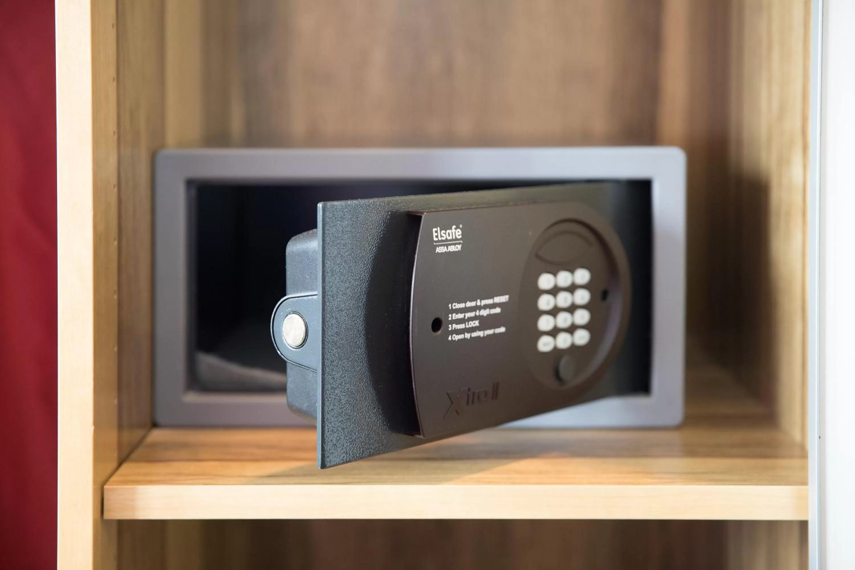 Vierbettzimmer in AMH Airport-Messe-Hotel Stuttgart