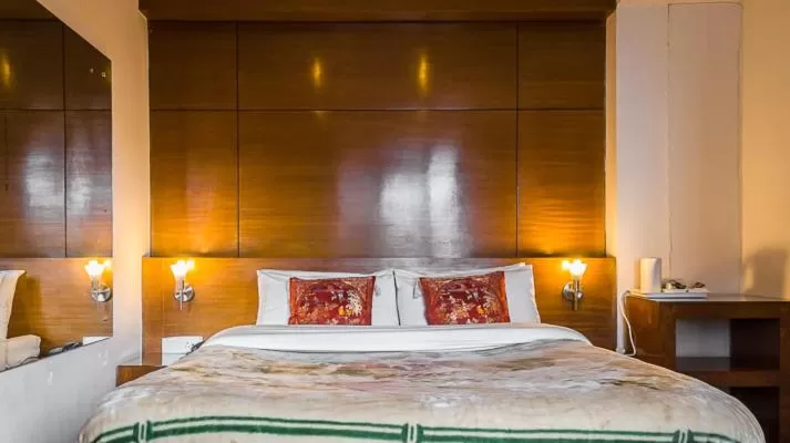 Deluxe Family Room in Hotel Shangrila Regency