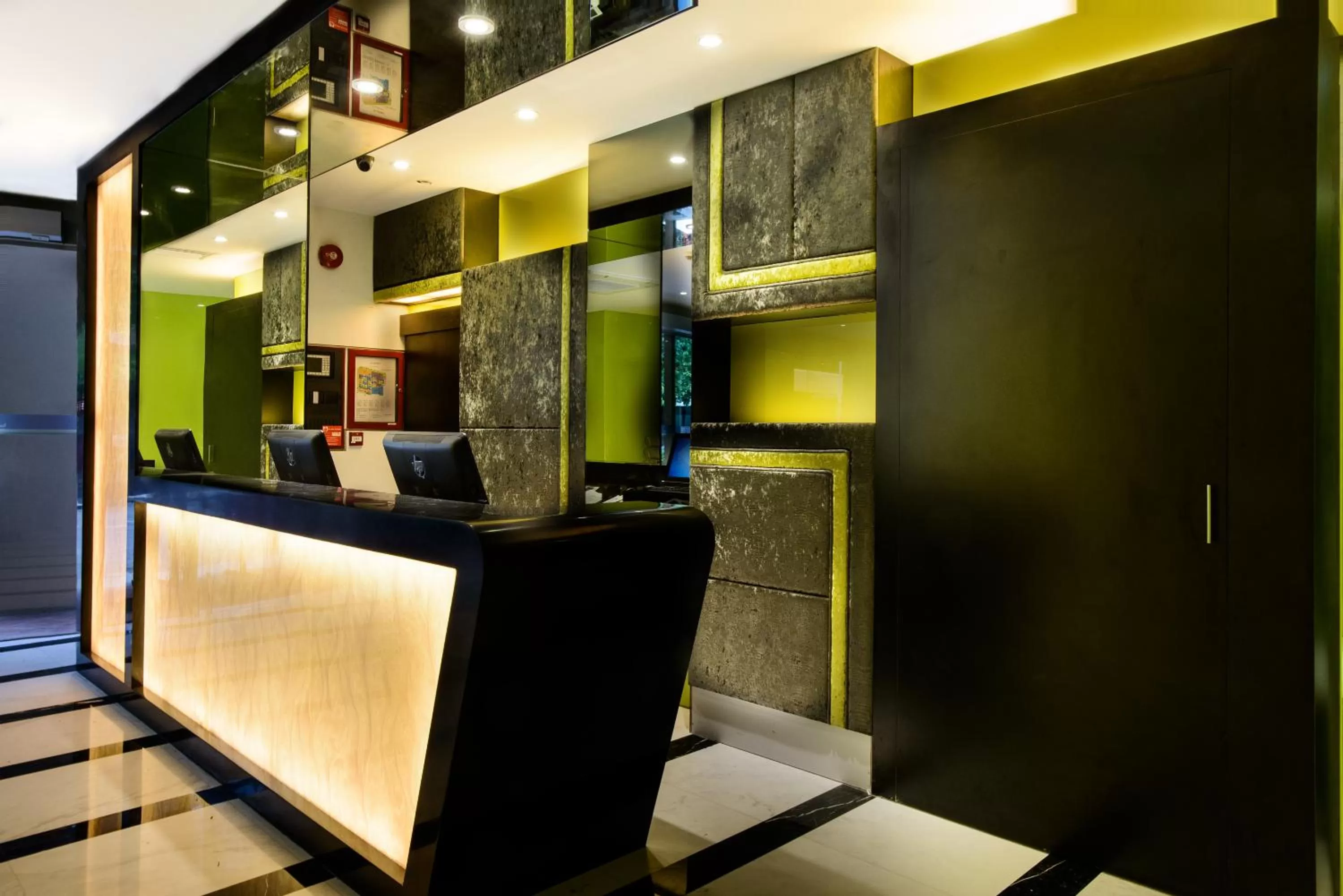 Lobby or reception in J8 Hotel