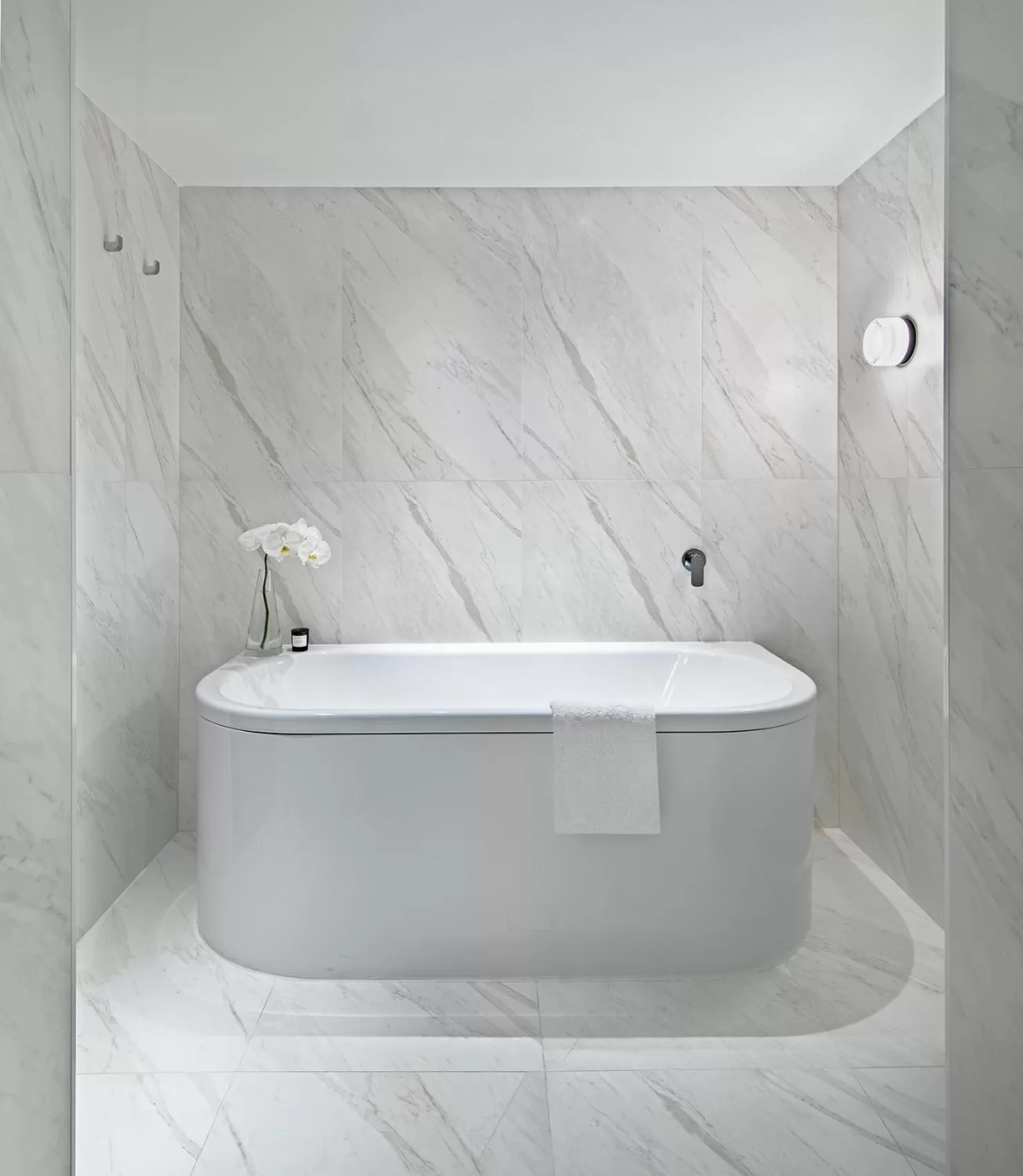 1 King Suite Opera House View in InterContinental Sydney by IHG