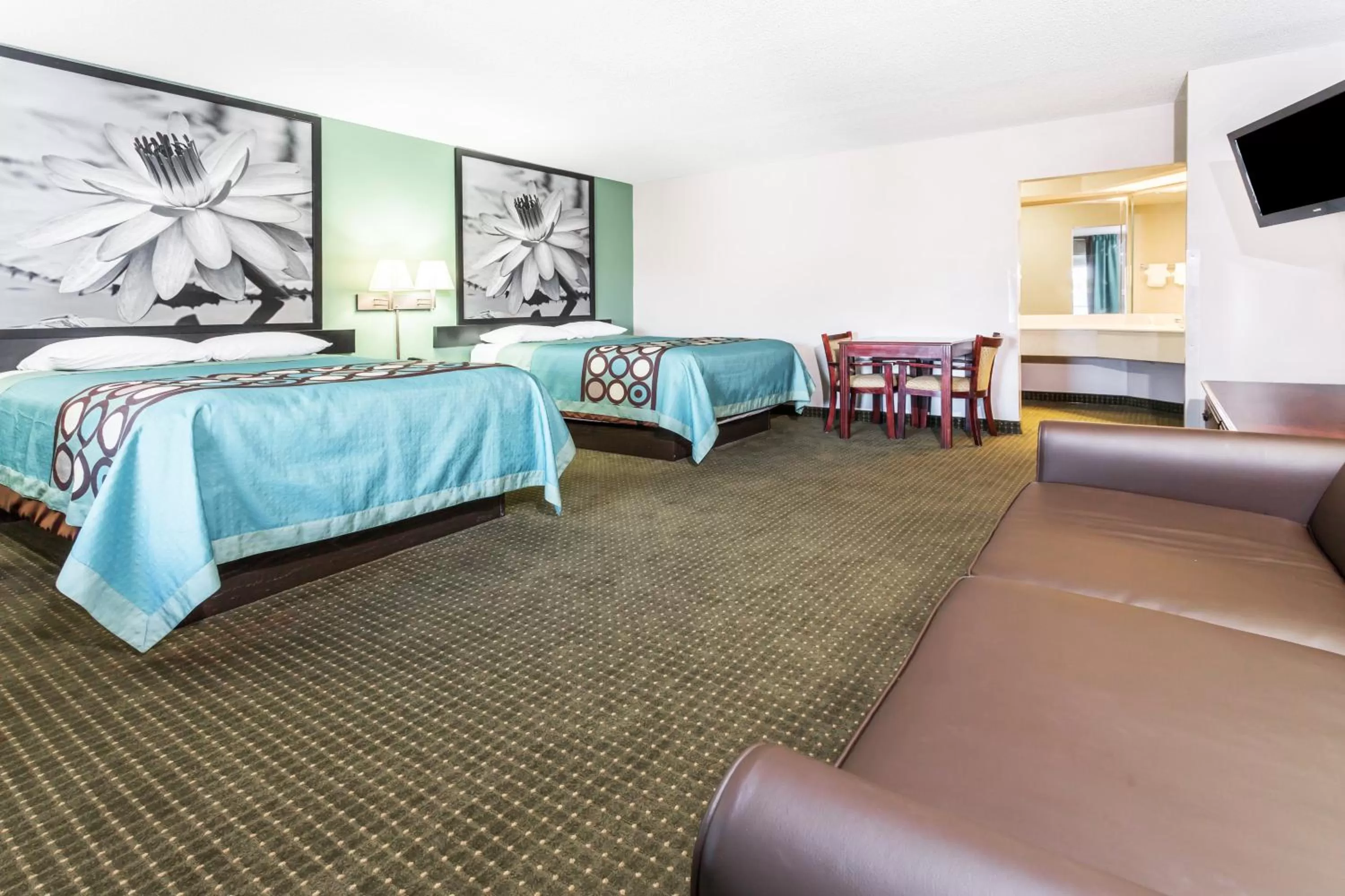 Queen Studio Suite with Two Queen Beds -  Non-Smoking in Super 8 by Wyndham Marianna I-10