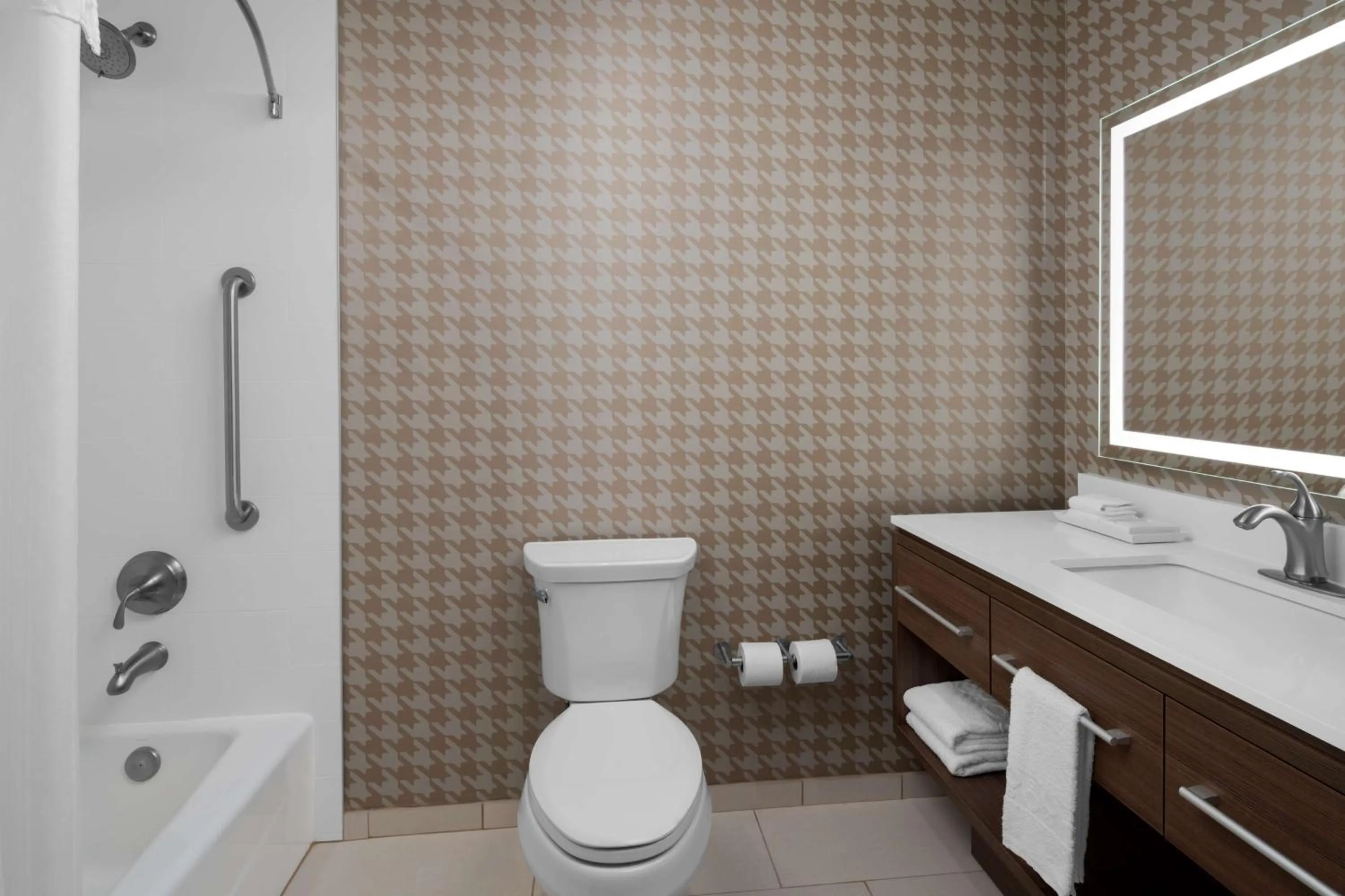 Studio Suite with Two Queen Beds - Hearing Access in Home2 Suites By Hilton Hobbs