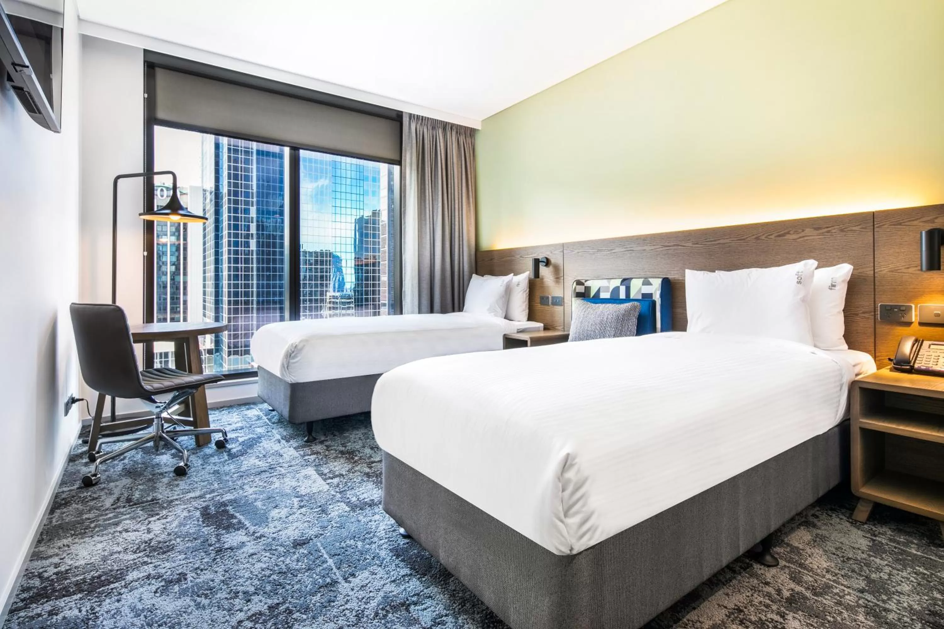 Standard Twin Room - Free Breakfast in Holiday Inn Express Melbourne Little Collins by IHG