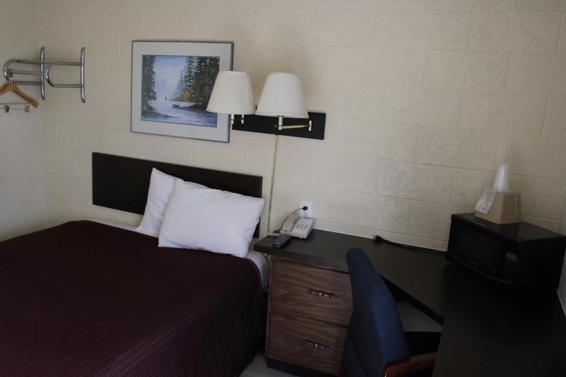 Economy Single Room - single occupancy in Aero Inn