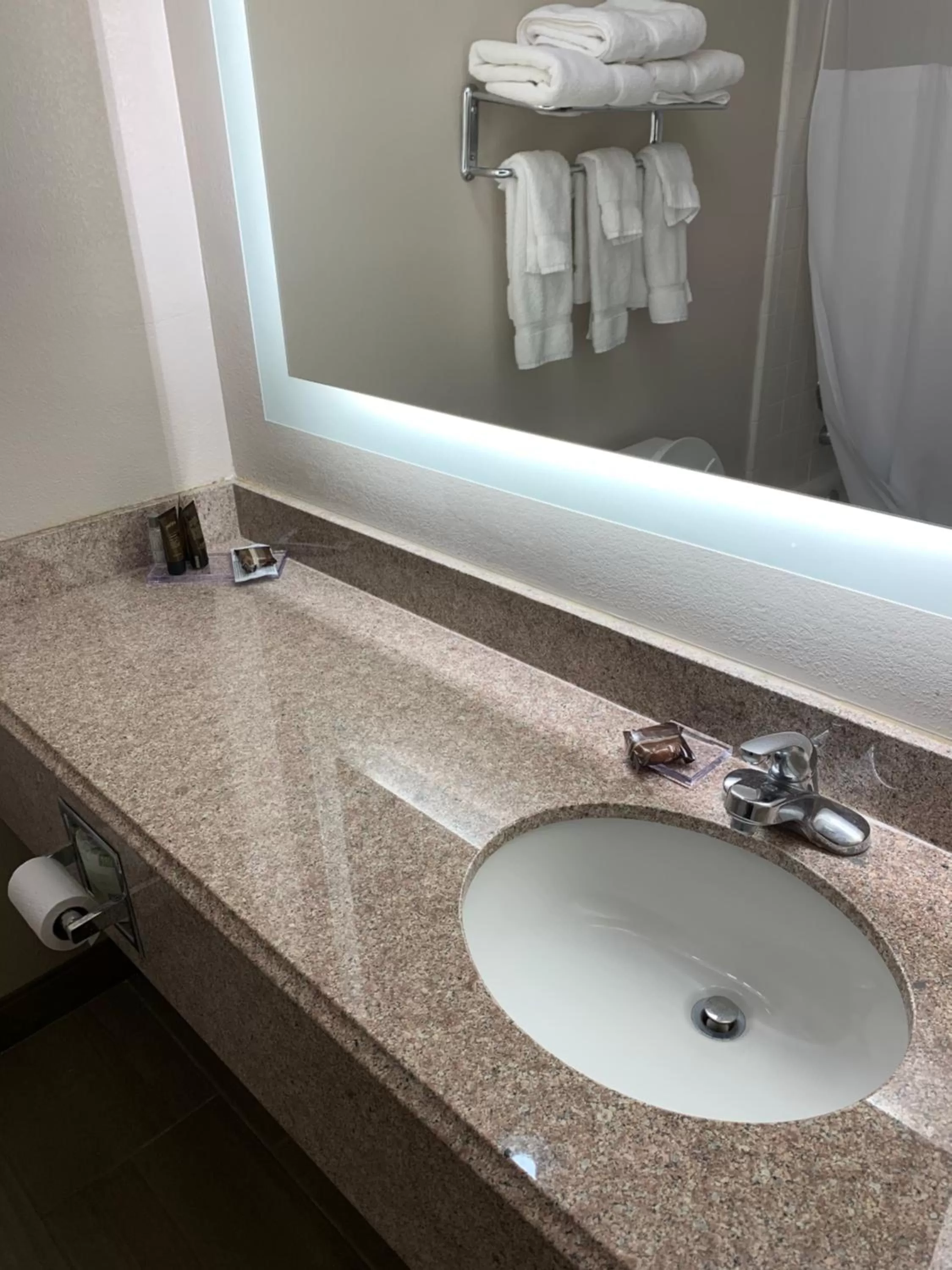 Queen Room with Two Queen Beds and Mobility/Hearing Access - Non-Smoking in Wingate by Wyndham Brighton