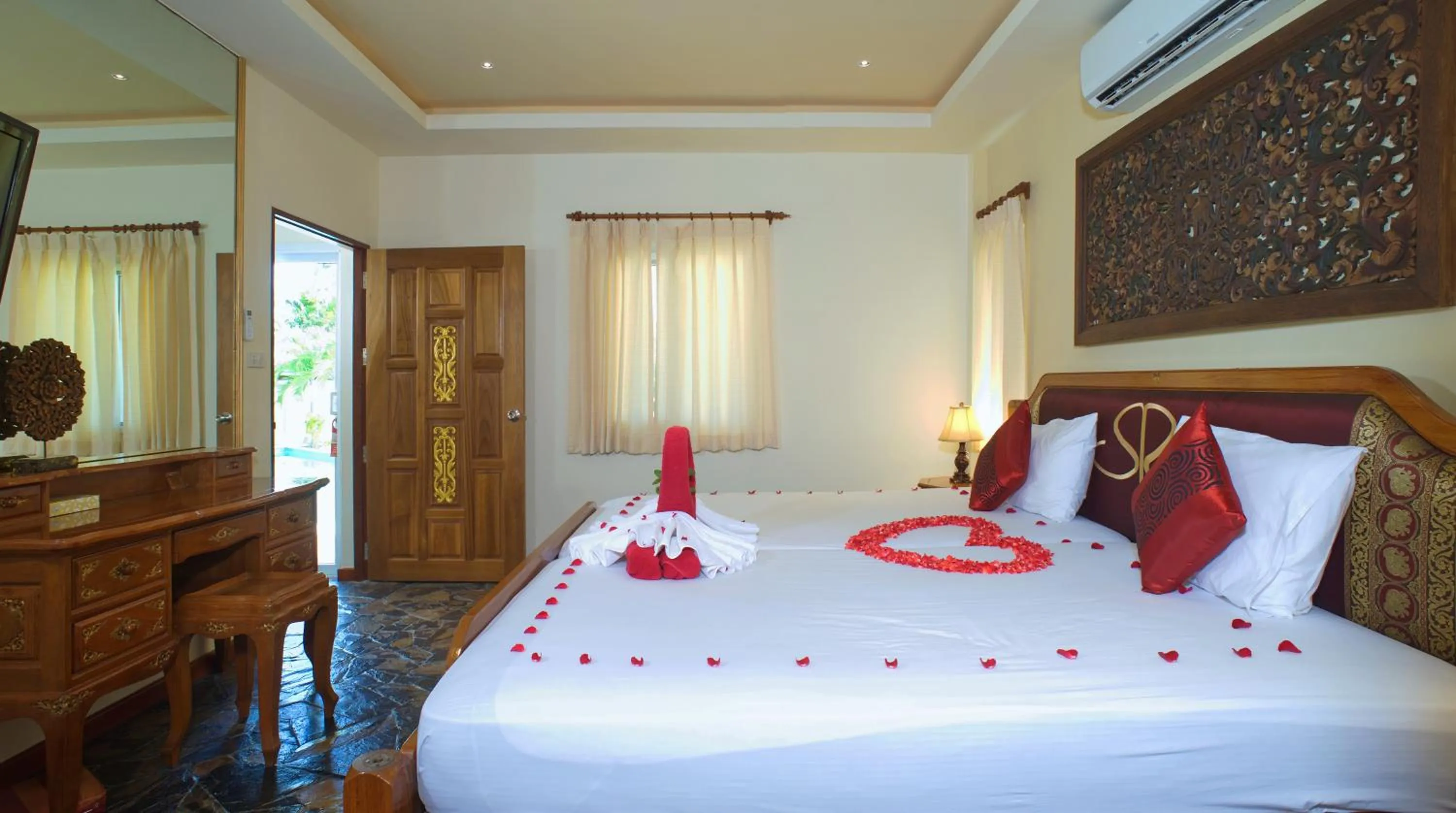 Villa with Partial Garden View  in The Siam Residence Boutique Resort