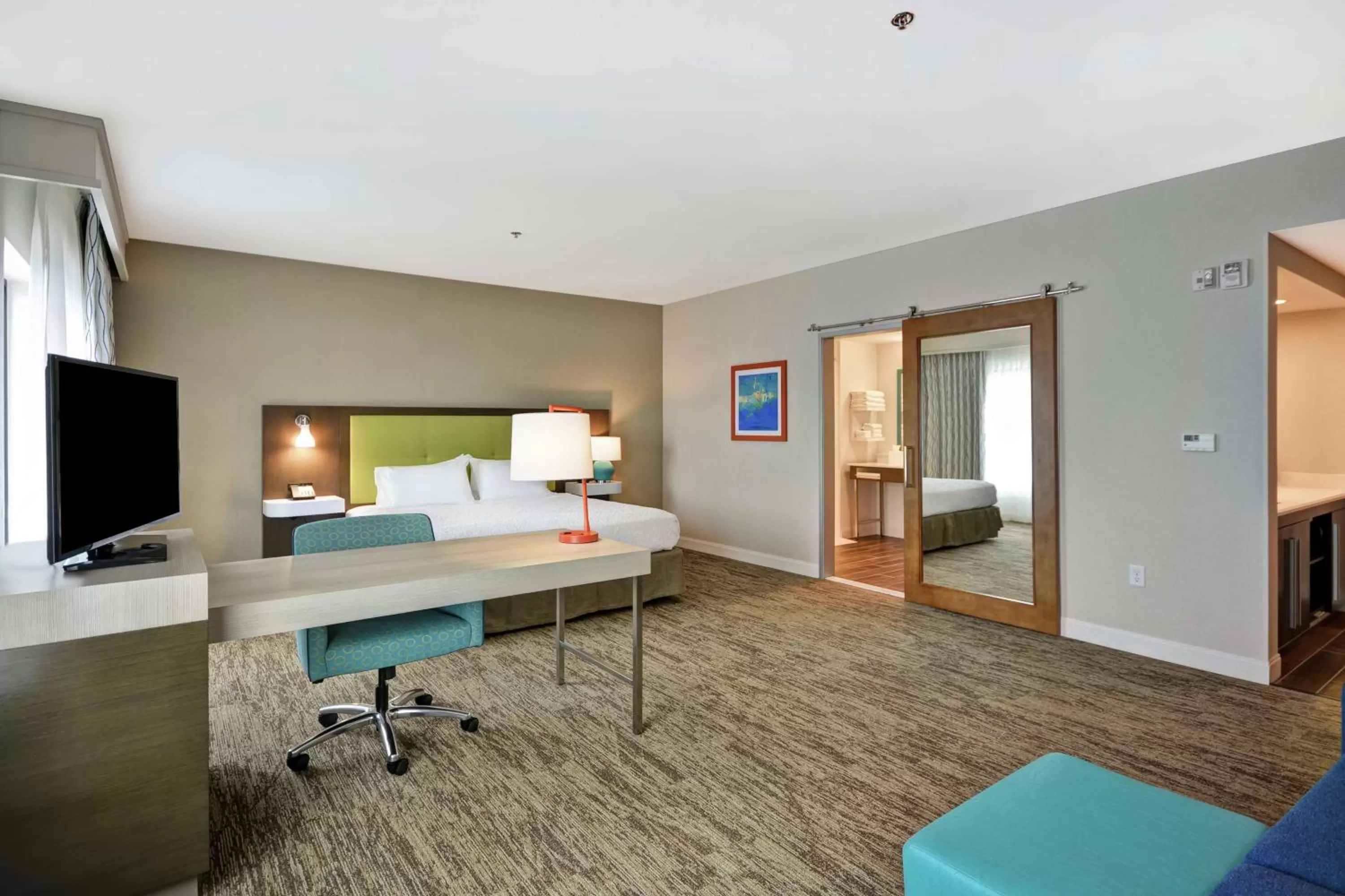 King Studio Suite - Non Smoking in Hampton Inn Suites Grants Pass