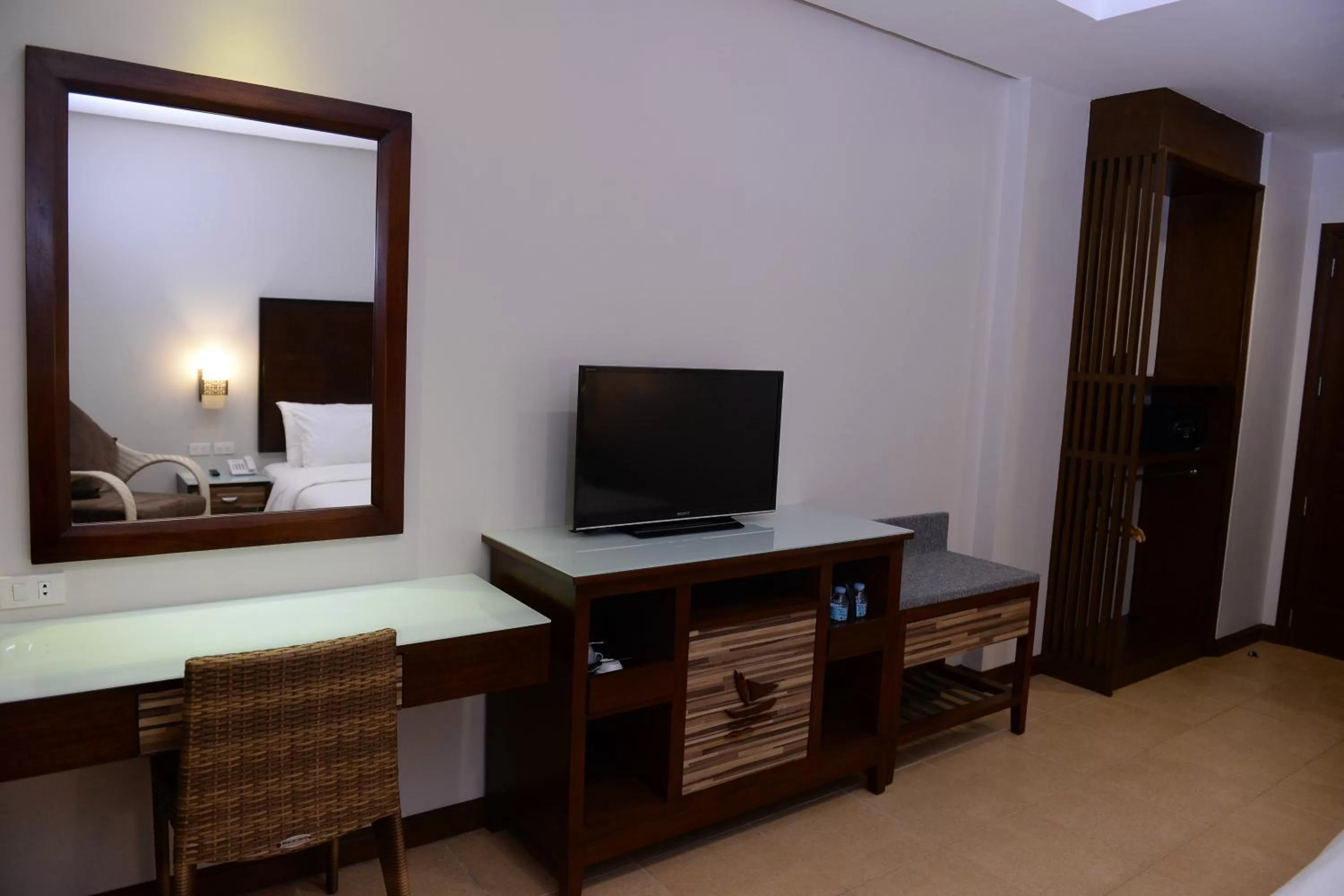 Superior Queen Room in MO2 Lagoon Coron