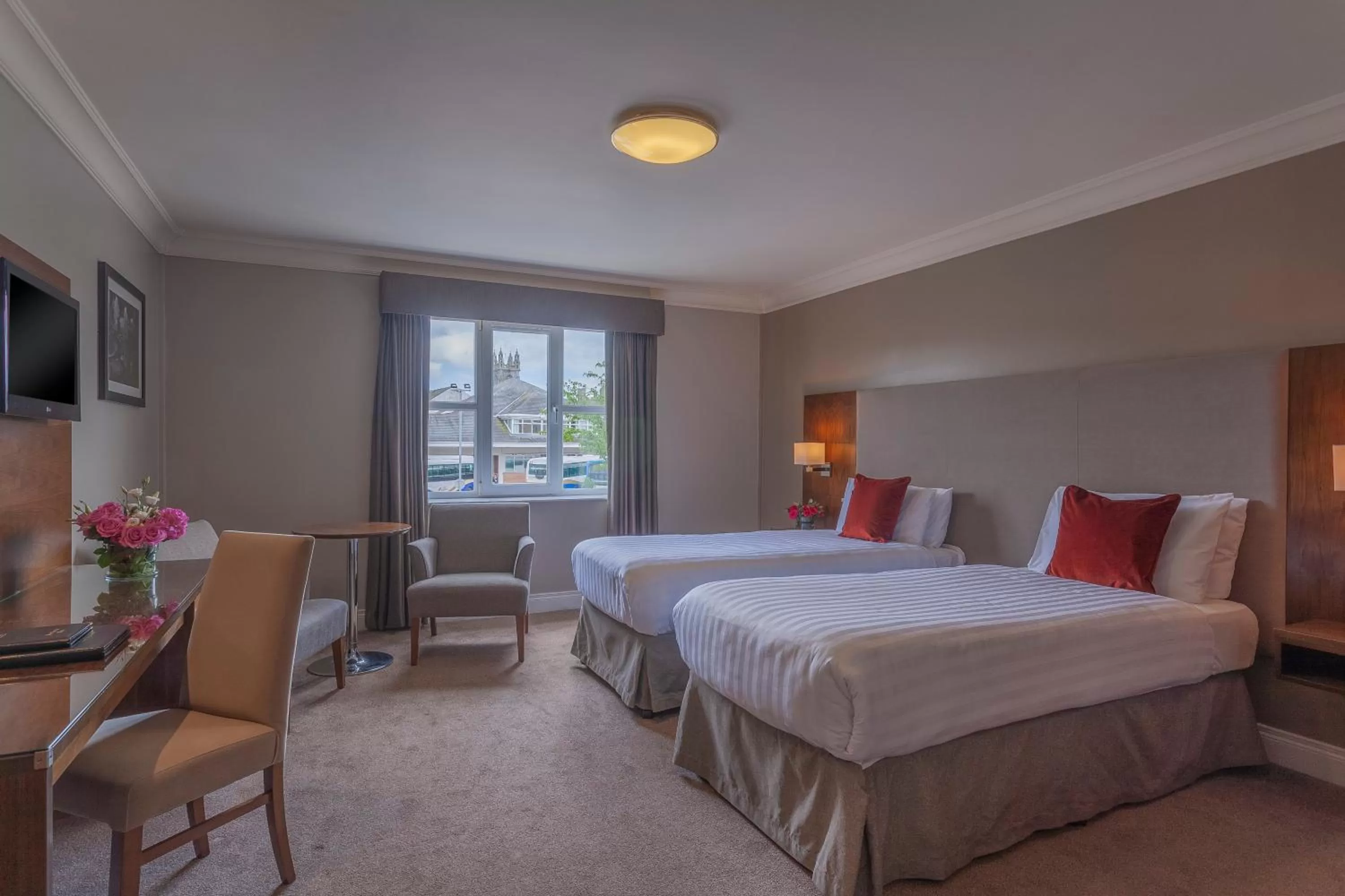 Twin Room in Canal Court