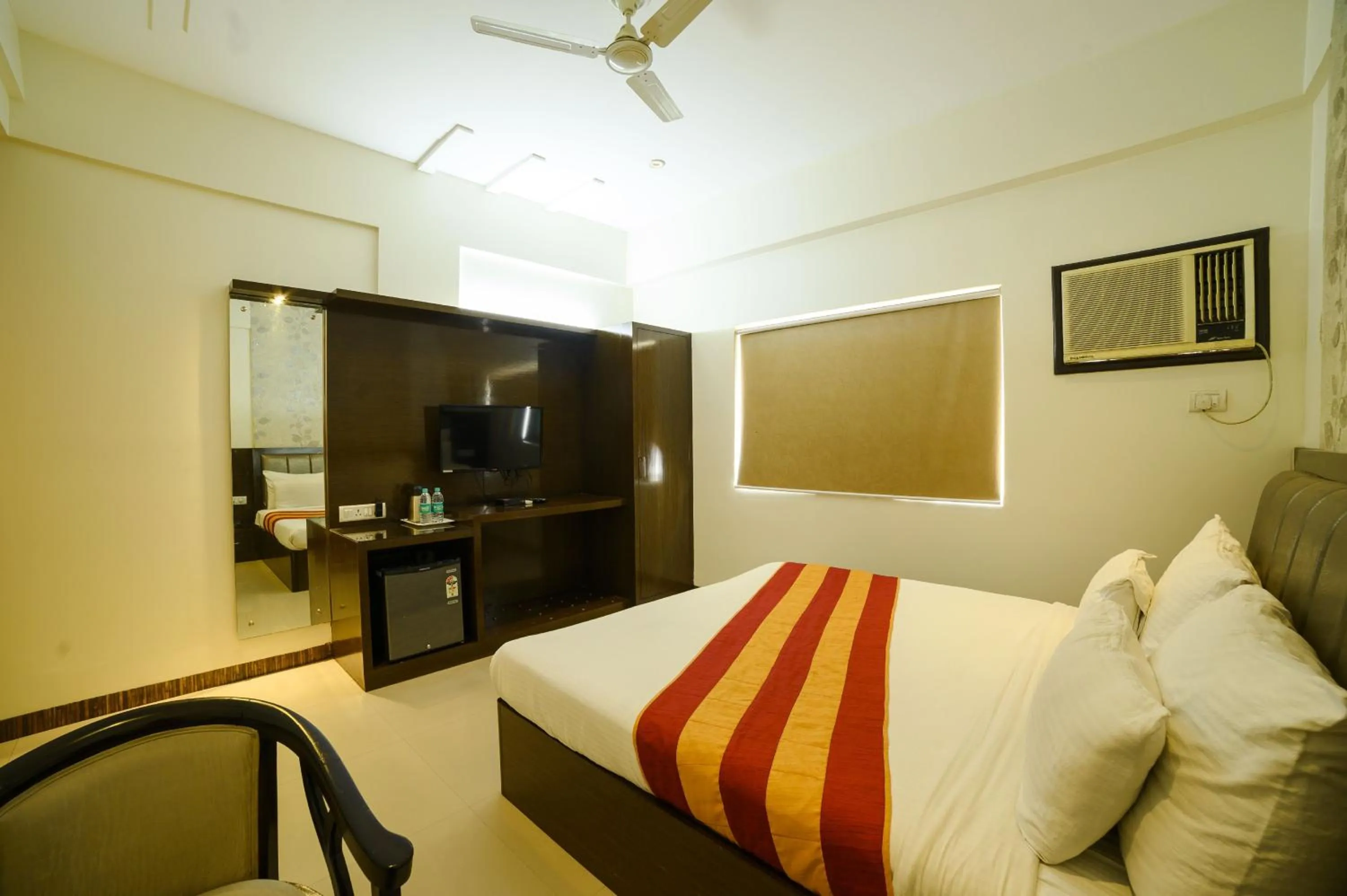 Deluxe Double or Twin Room in Hotel Karan Vilas