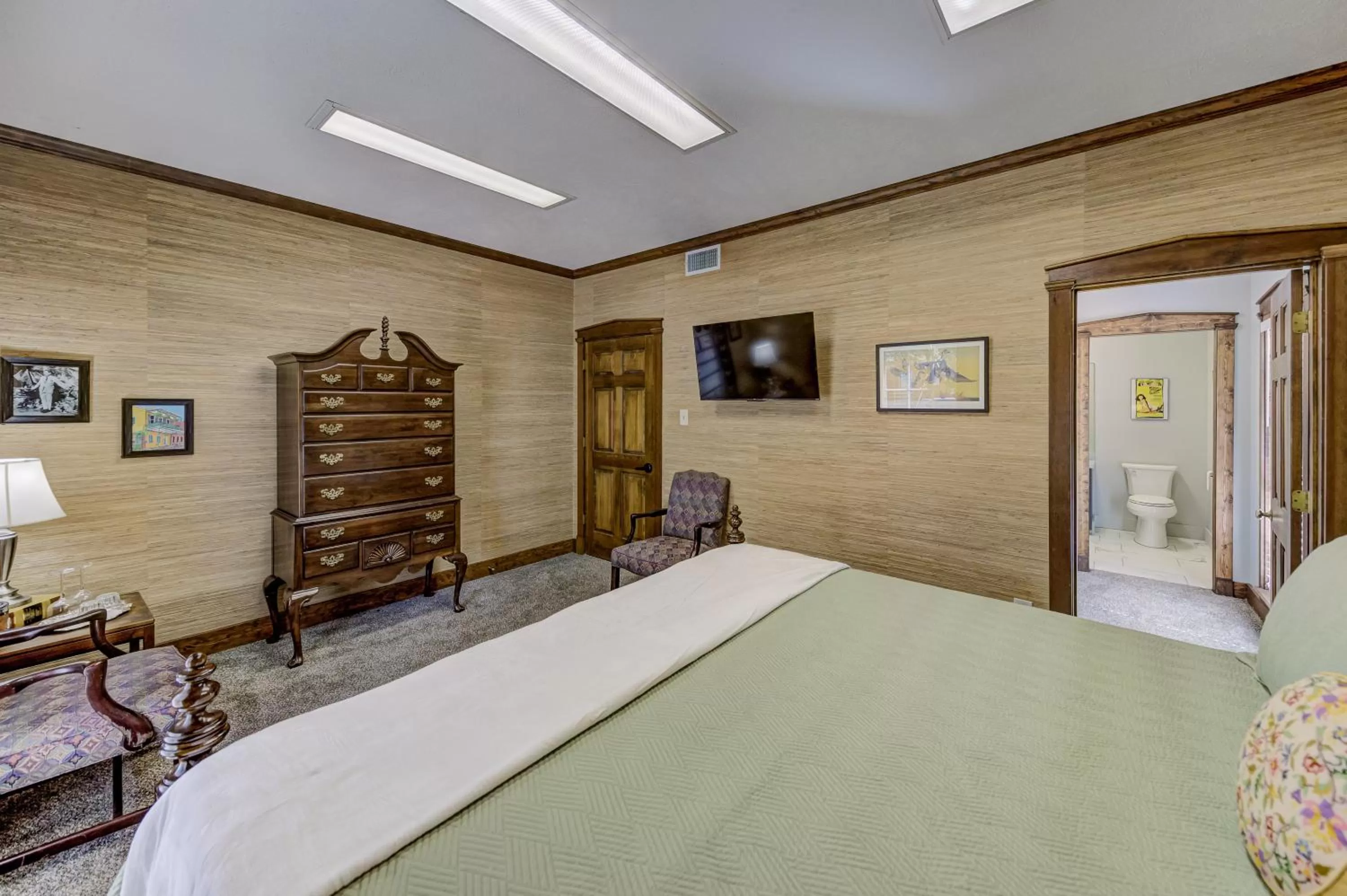 Deluxe Double Room in Halpino