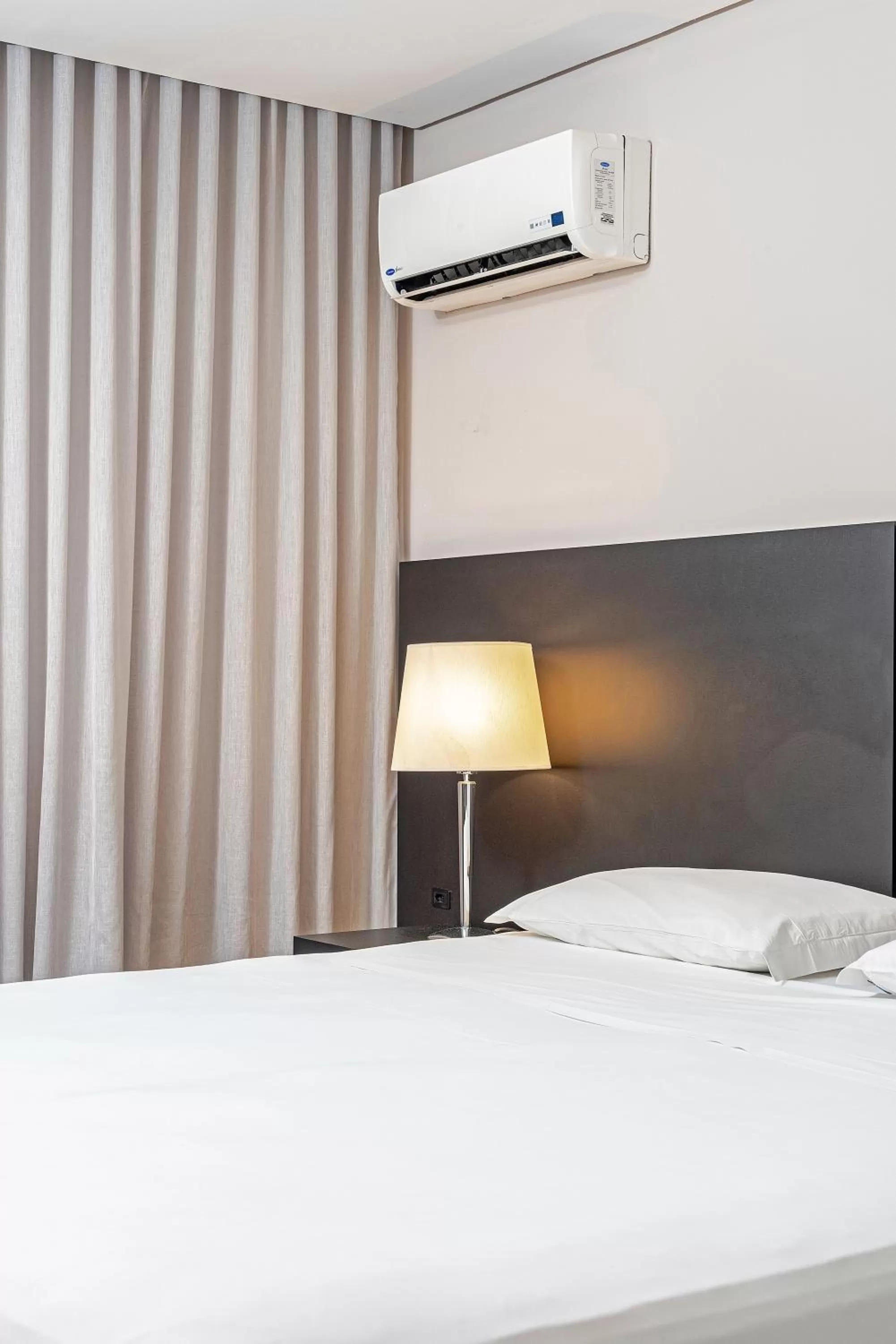 Quarto Duplo Deluxe com Vista do Mar in Slaviero Baia Norte Florianópolis